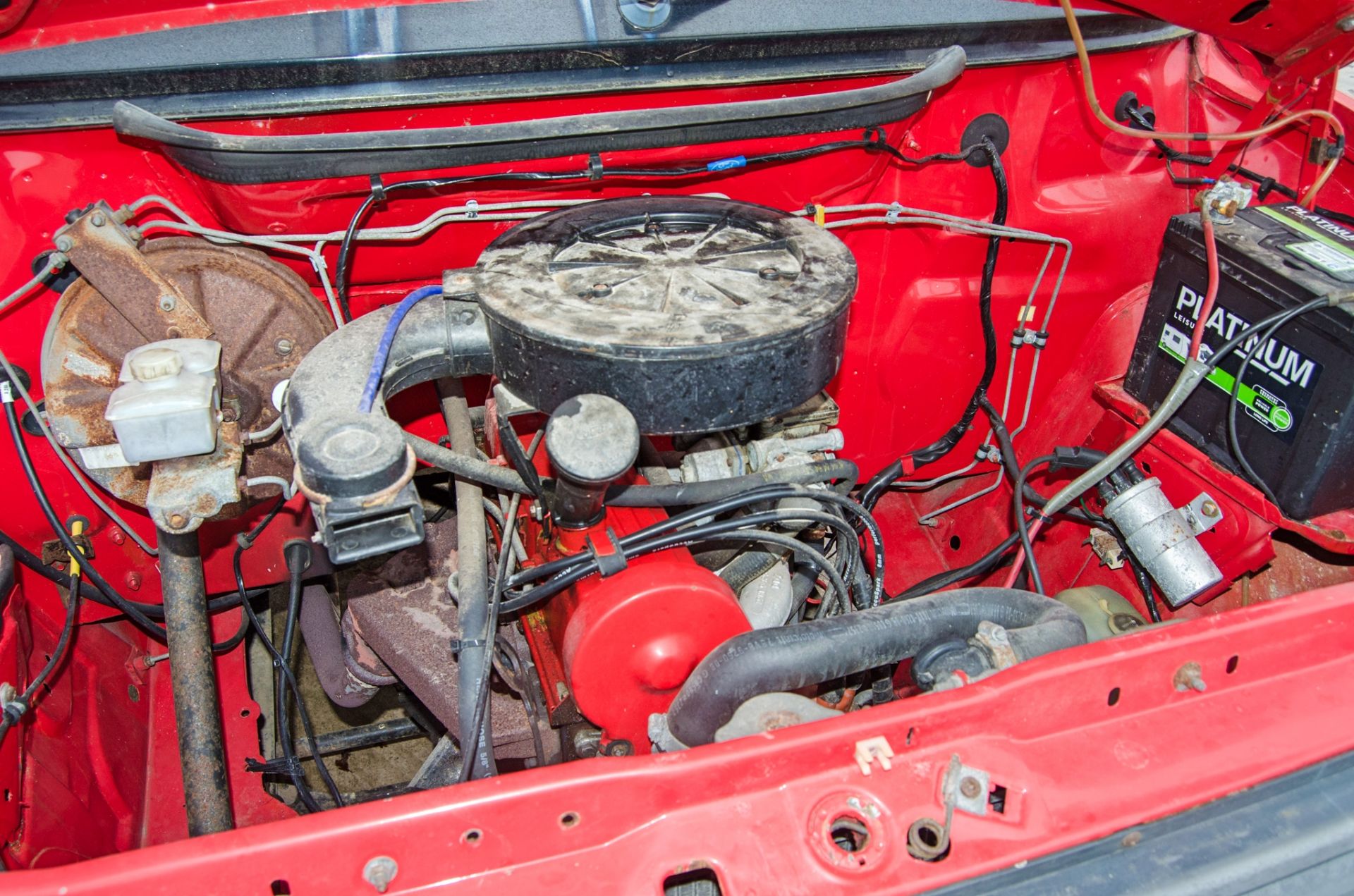 Ford Transit 2 litre petrol drop side pick up Registration Number: B750 BTW Date of Registration: - Image 27 of 29