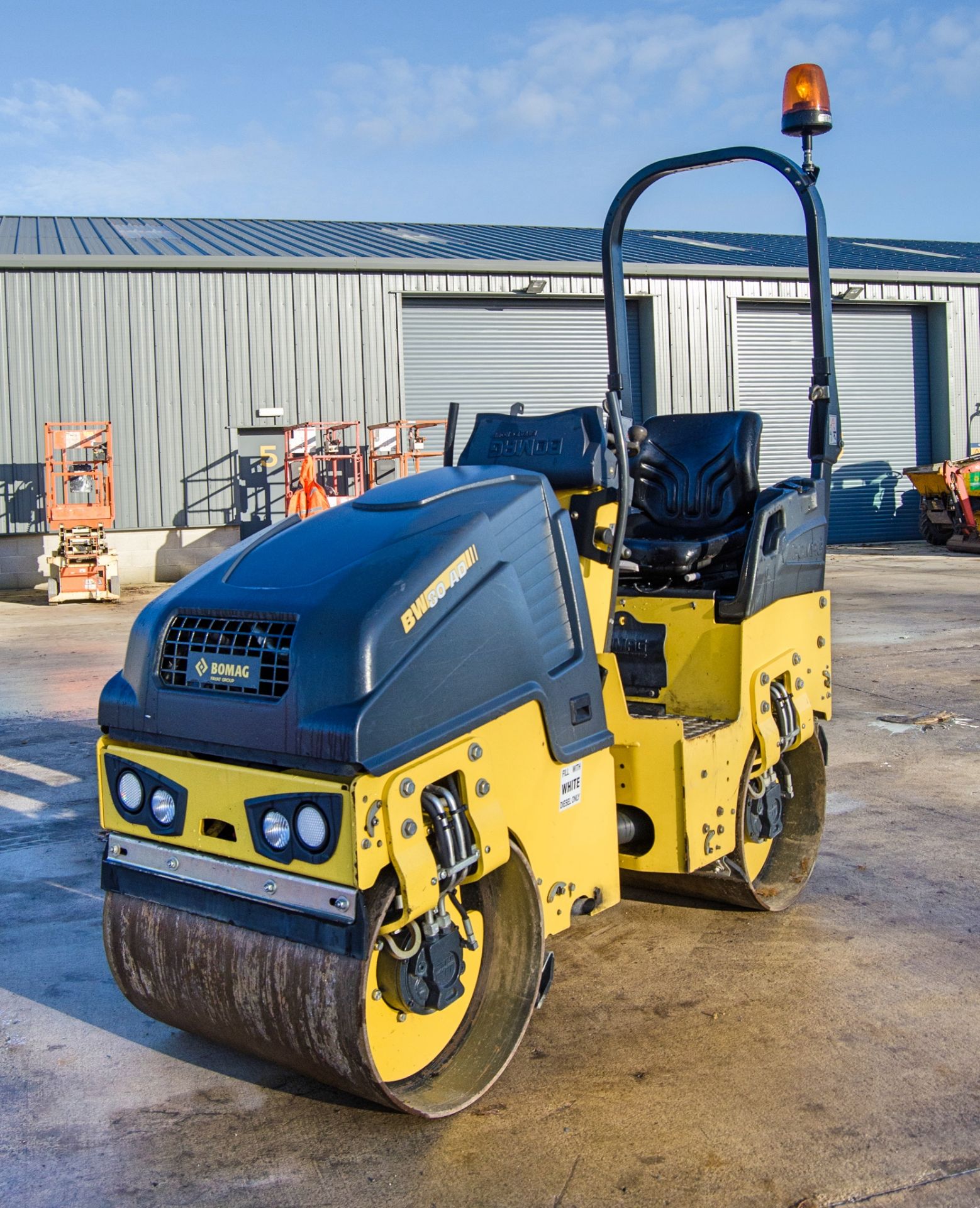 Bomag BW80 AD-5 double drum ride on roller Year: 2018 S/N: 2091011 Recorded Hours: 426