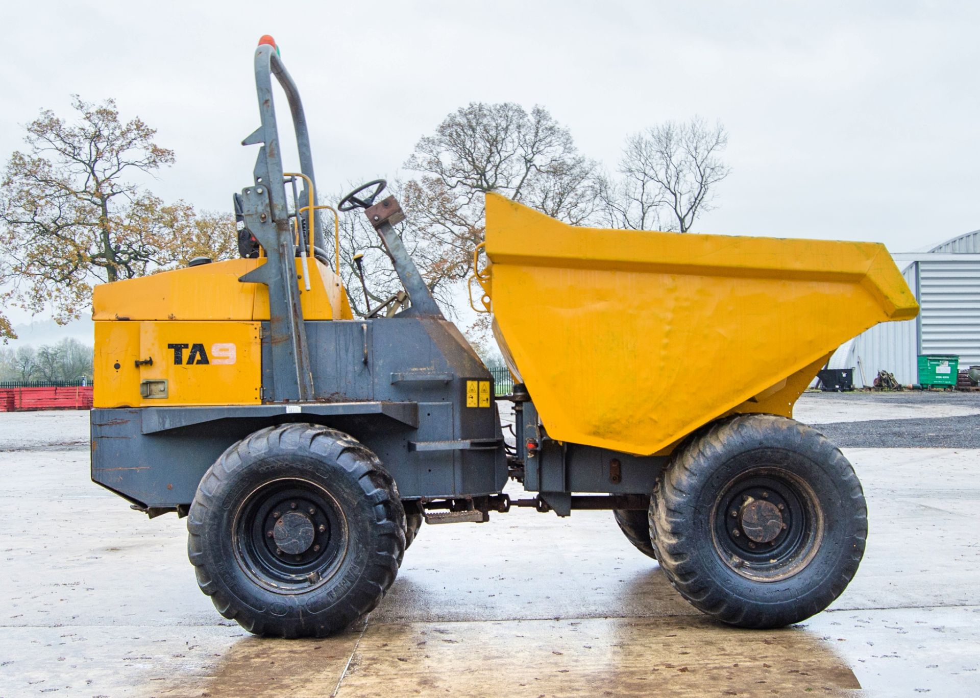 Terex TA9 9 tonne straight skip dumper Year: 2014 S/N: SLBD1DD0EE1PK4947 Recorded Hours: 598 D1718 - Image 8 of 24