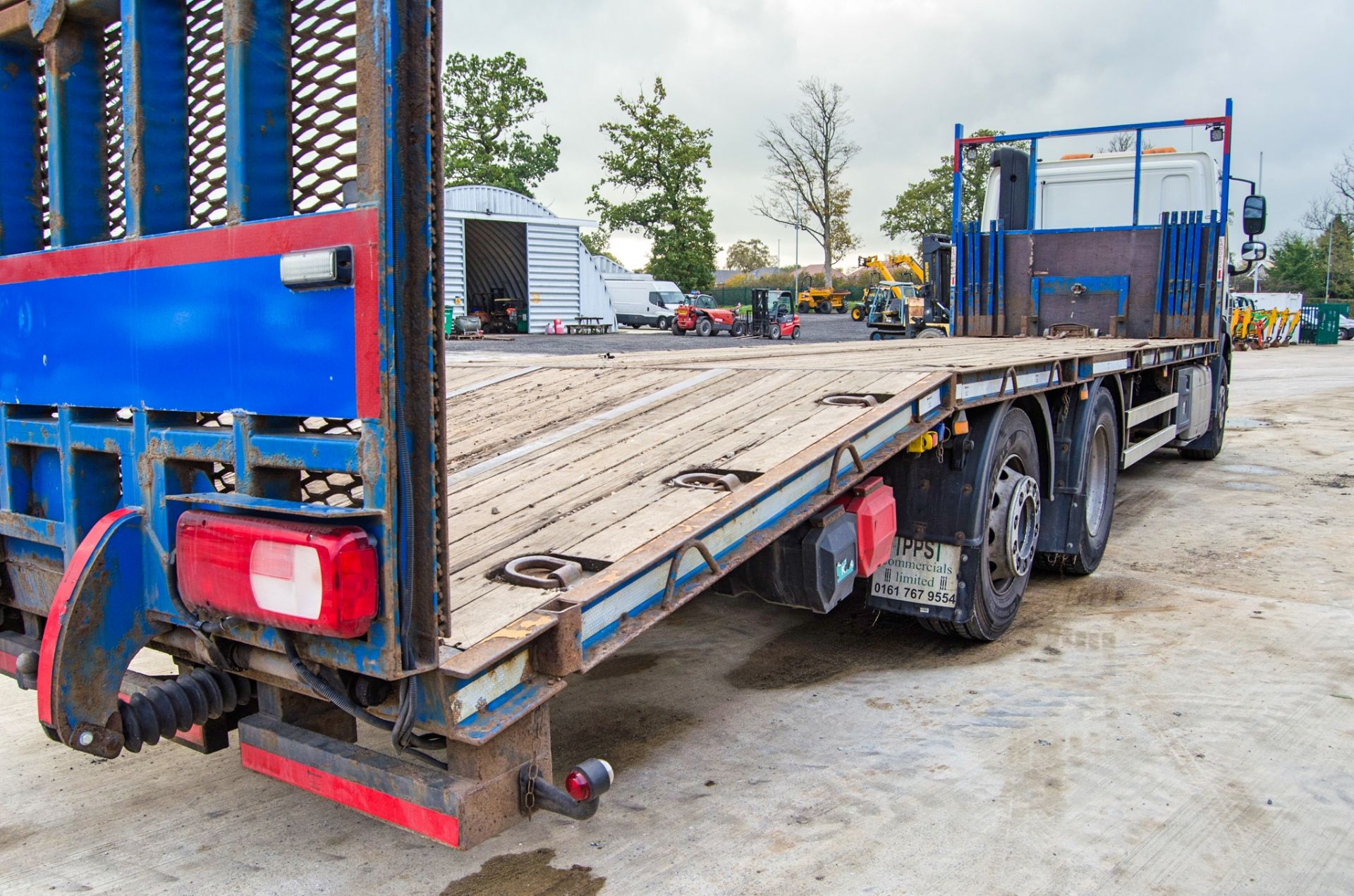 DAF 330 CF Euro 6 26 tonne 6x2 beaver tail plant lorry Registration Number: PN15 HPO Date of - Image 11 of 34