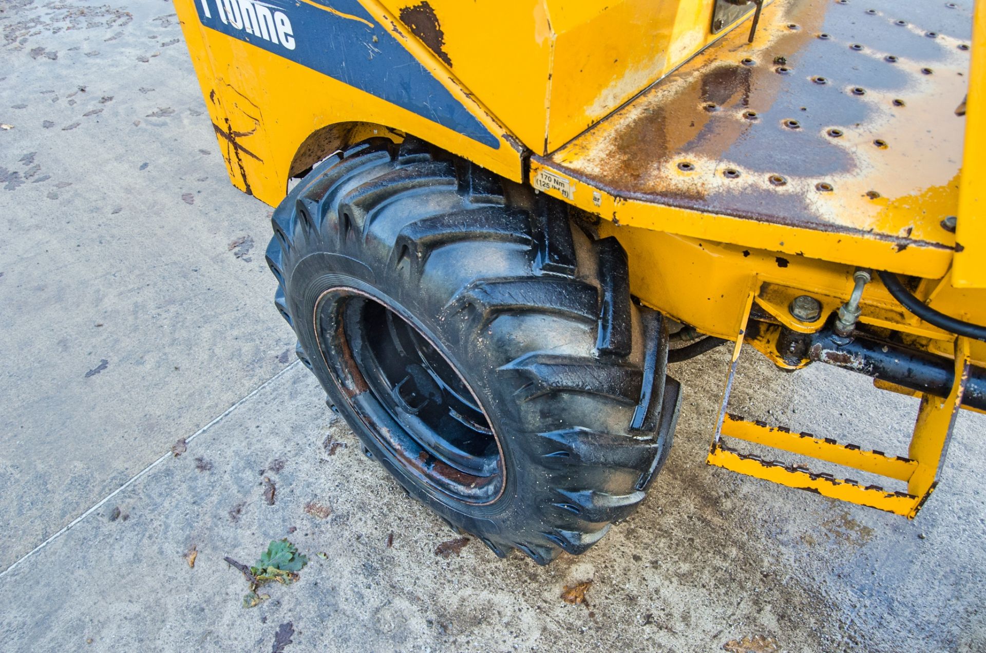 Thwaites 1 tonne hi-tip dumper Year: 2014 S/N: Z1417C9163 Recorded Hours: 2024 E321113 - Image 15 of 23