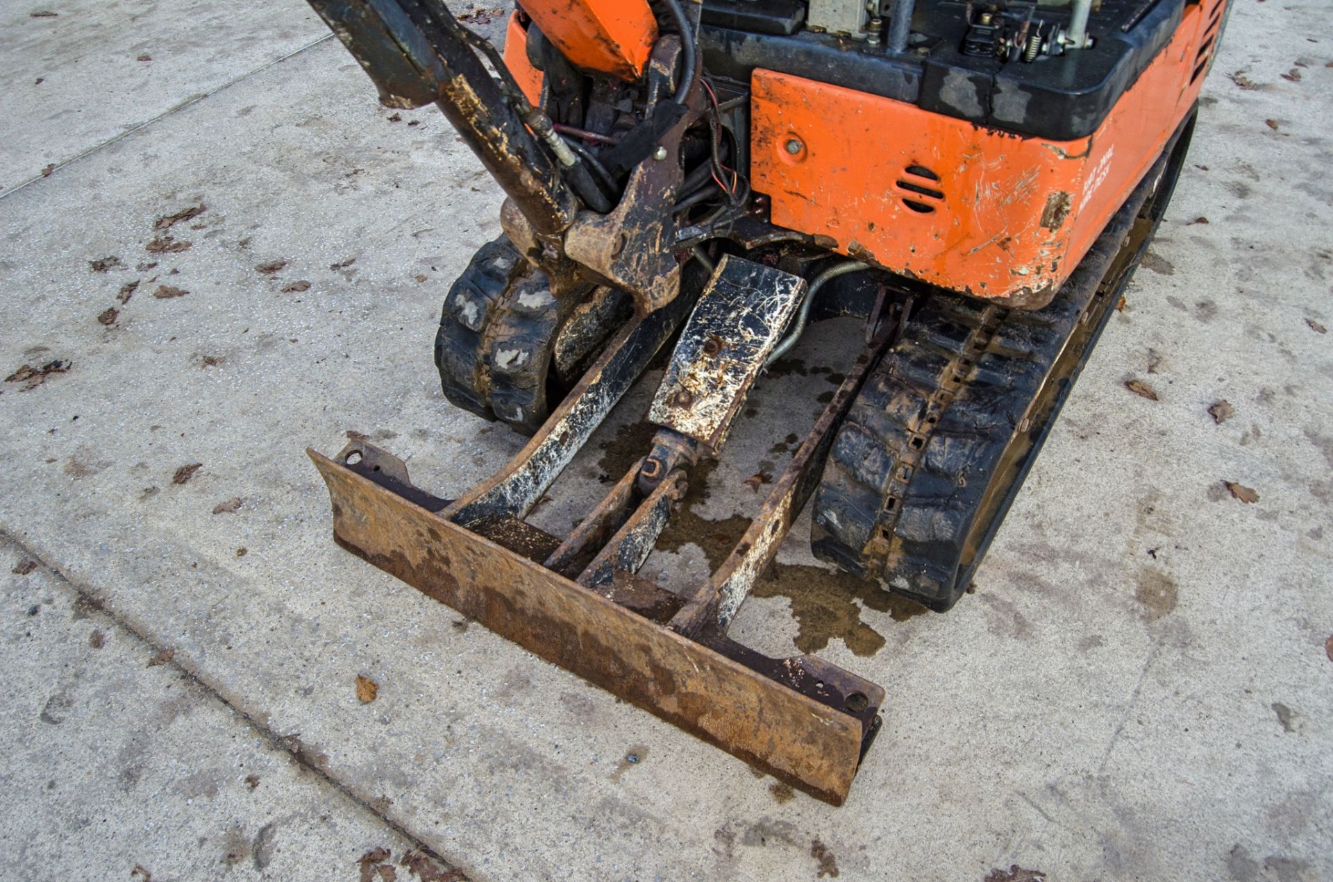 Hitachi Zaxis 19U 1.9 tonne rubber tracked mini excavator Year: 2017 S/N: P00031783 Recorded - Image 13 of 25