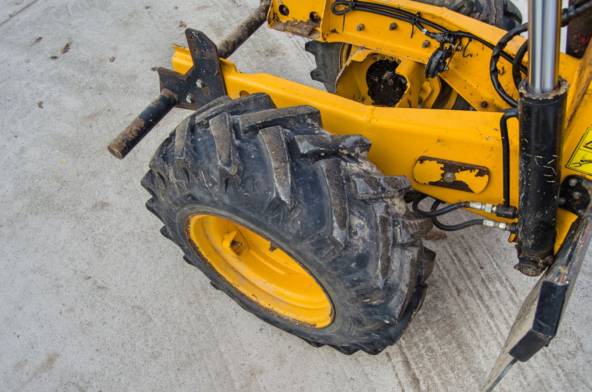 JCB 1T-1 1 tonne hi-tip dumper Year: 2018 S/N: 2561663 Recorded Hours: 663 3146432 - Image 15 of 22