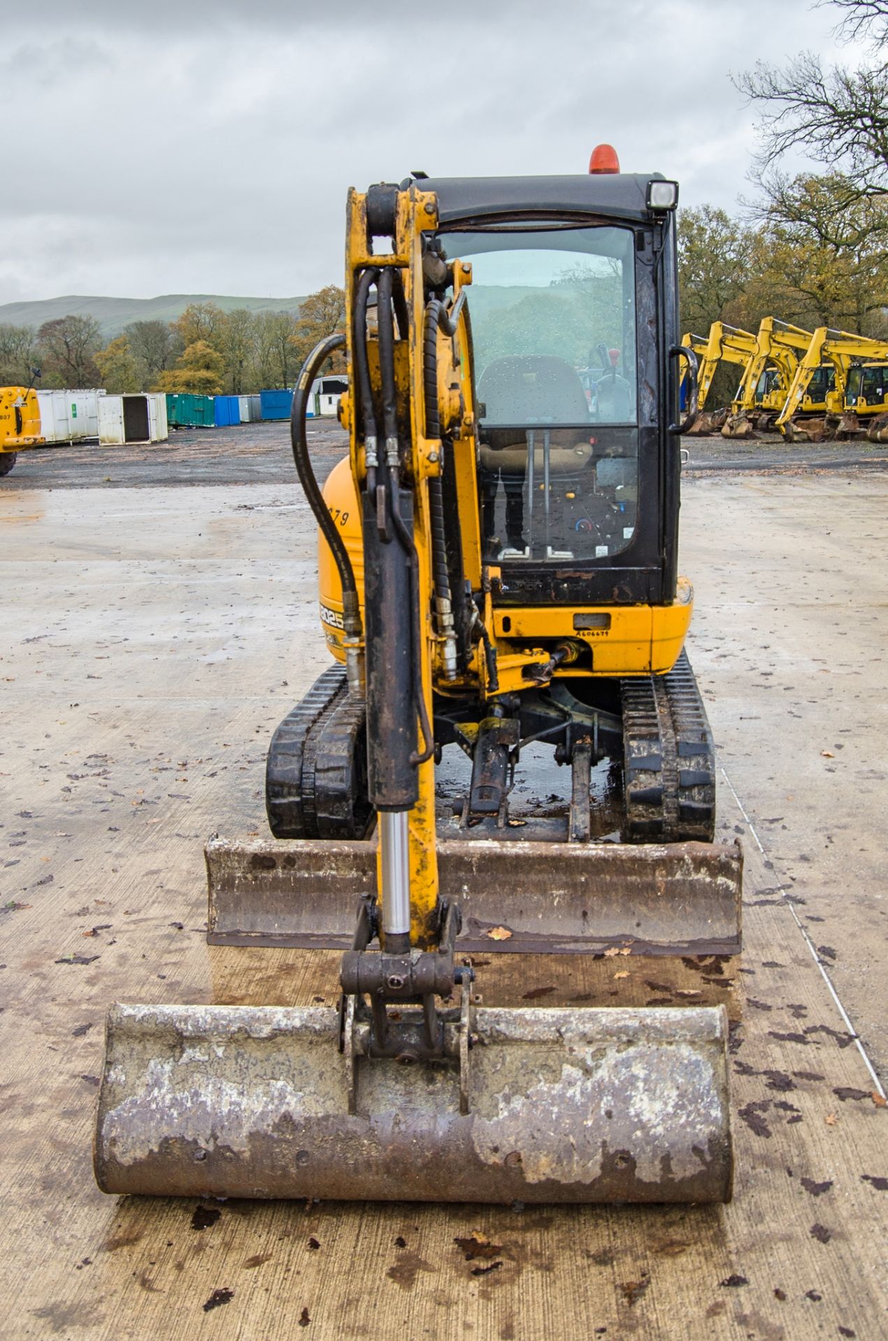 JCB 8025 ZTS 2.5 tonne rubber tracked mini excavator Year: 2013 S/N: 2226866 Recorded Hours: 3768 - Image 5 of 24