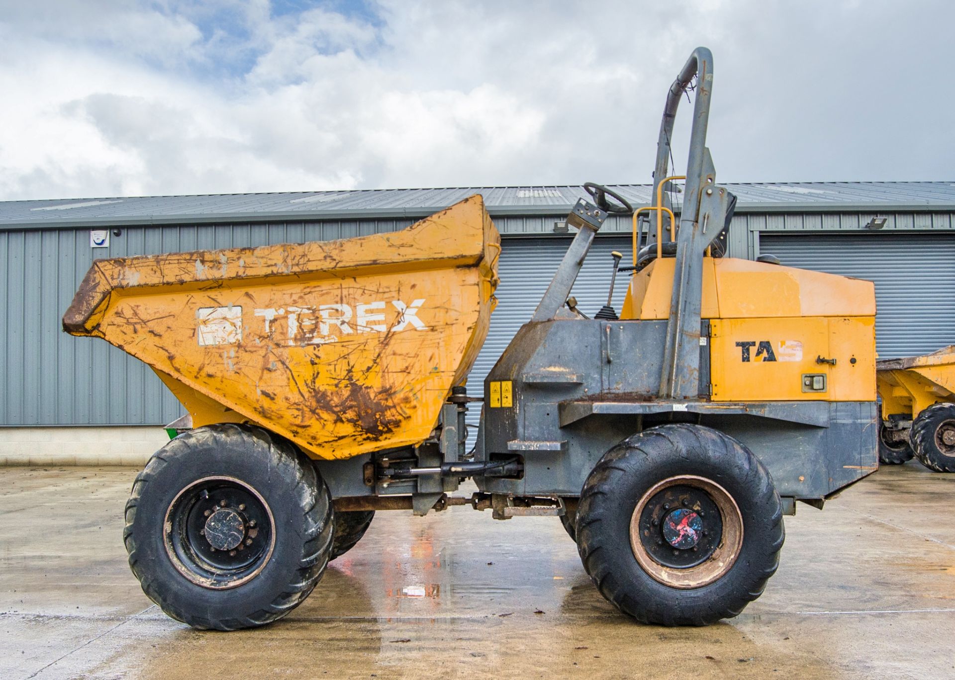 Terex TA9 9 tonne straight skip dumper Year: 2014 S/N: EE1PK5033 Recorded Hours: 3317 D1727 - Image 7 of 23