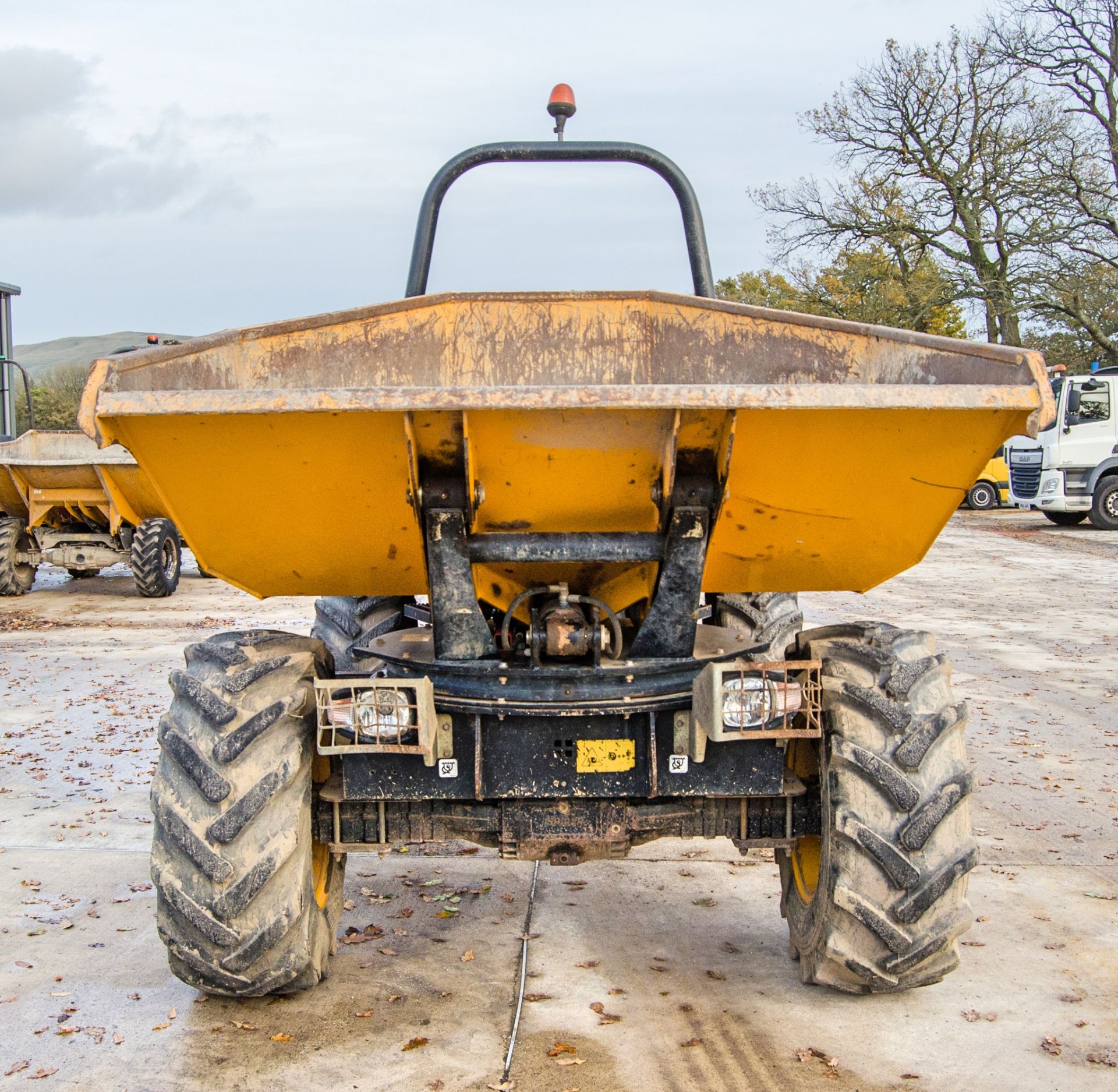 JCB 6 tonne swivel skip dumper Year: 2016 S/N: GGRL0990 Recorded Hours: 1261 A751564 - Image 5 of 21