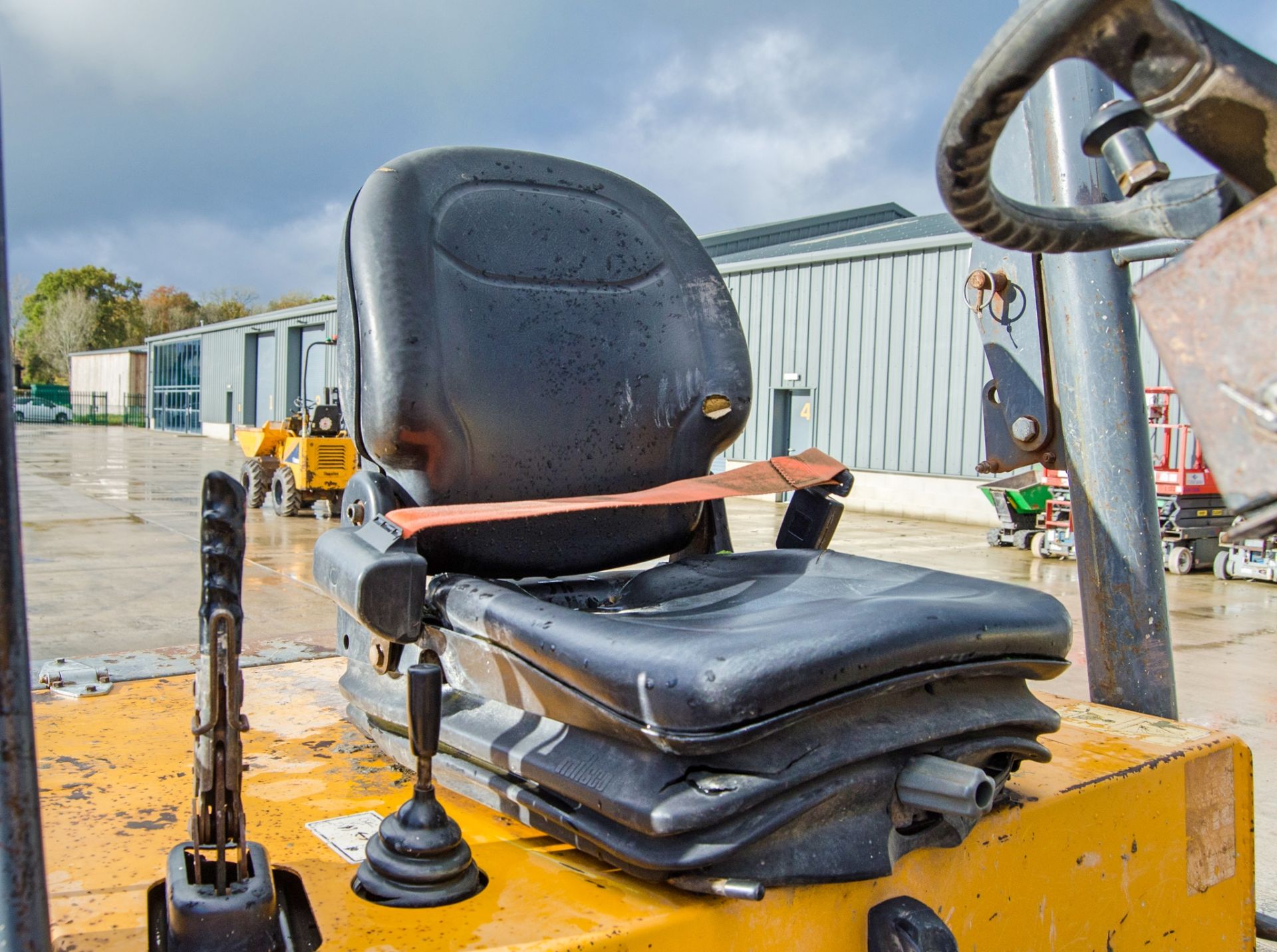 Terex TA3H 3 tonne straight skip dumper Year: 2015 S/N: FF1PC6648 Recorded Hours: 1892 Hydrostatic - Image 17 of 23