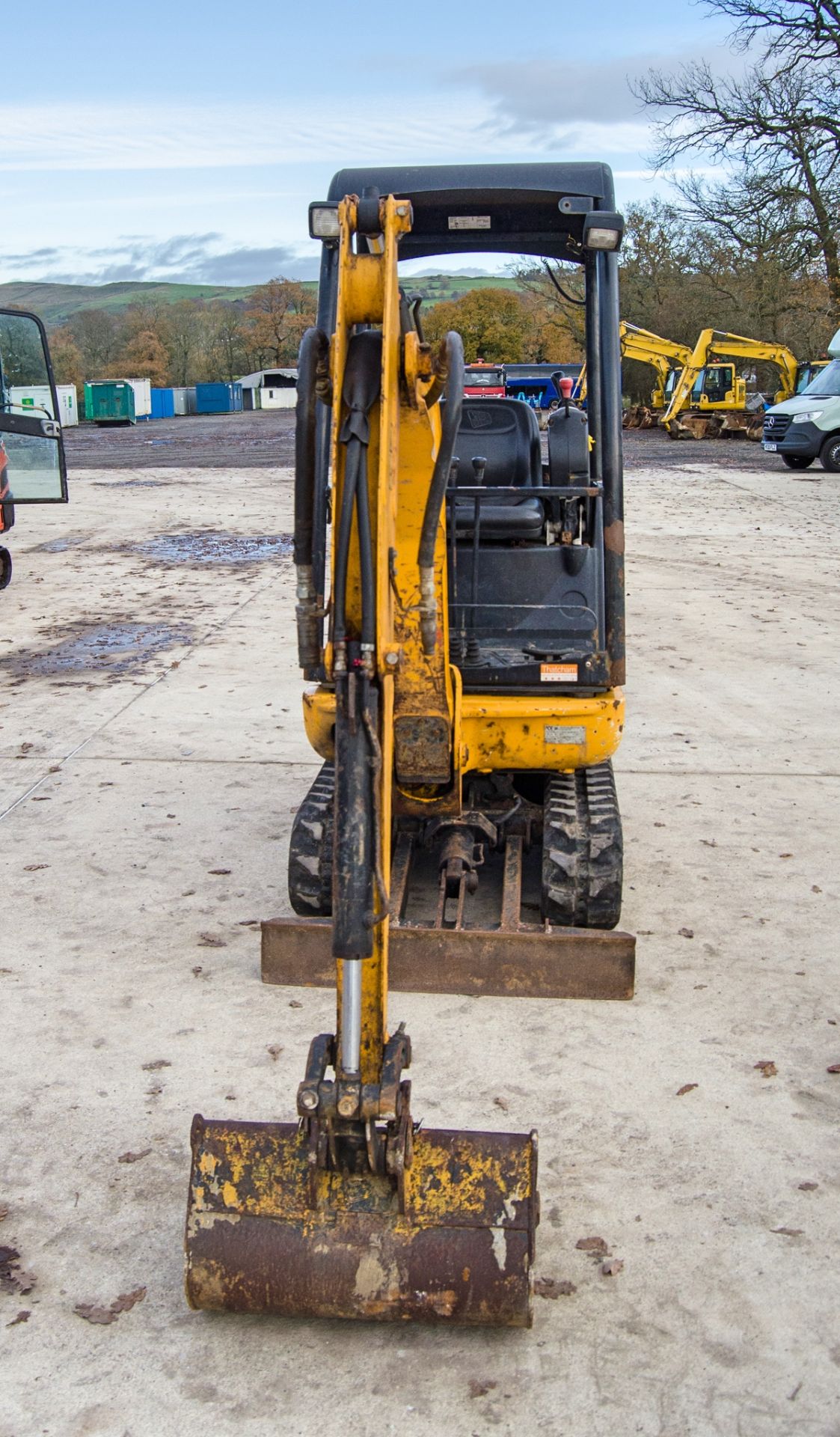 JCB 8016 1.5 tonne rubber tracked mini excavator Year: 2017 S/N: 2072019 Recorded Hours: 1796 blade, - Image 5 of 24