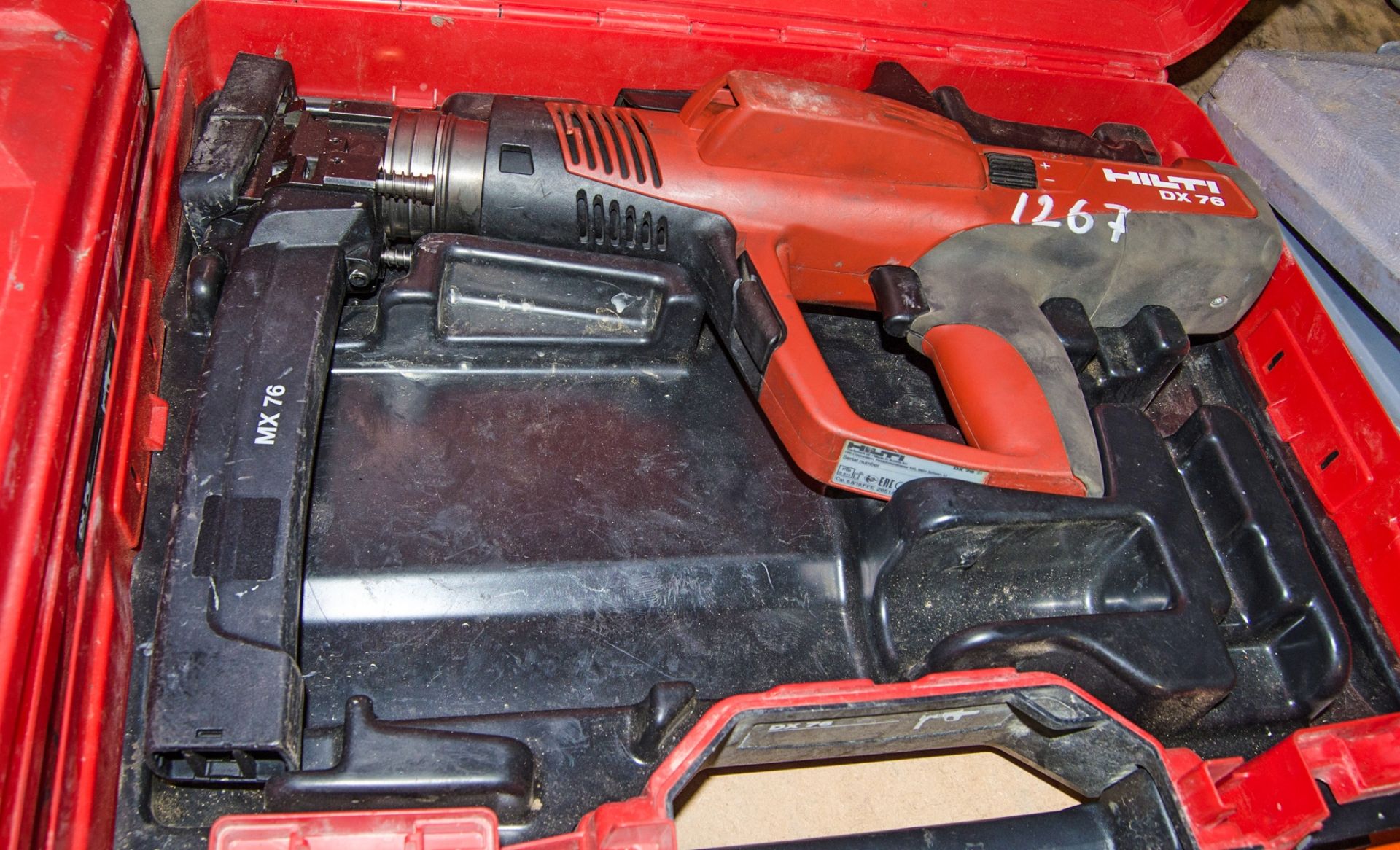 Hilti DX76 nail gun c/w carry case A1217266