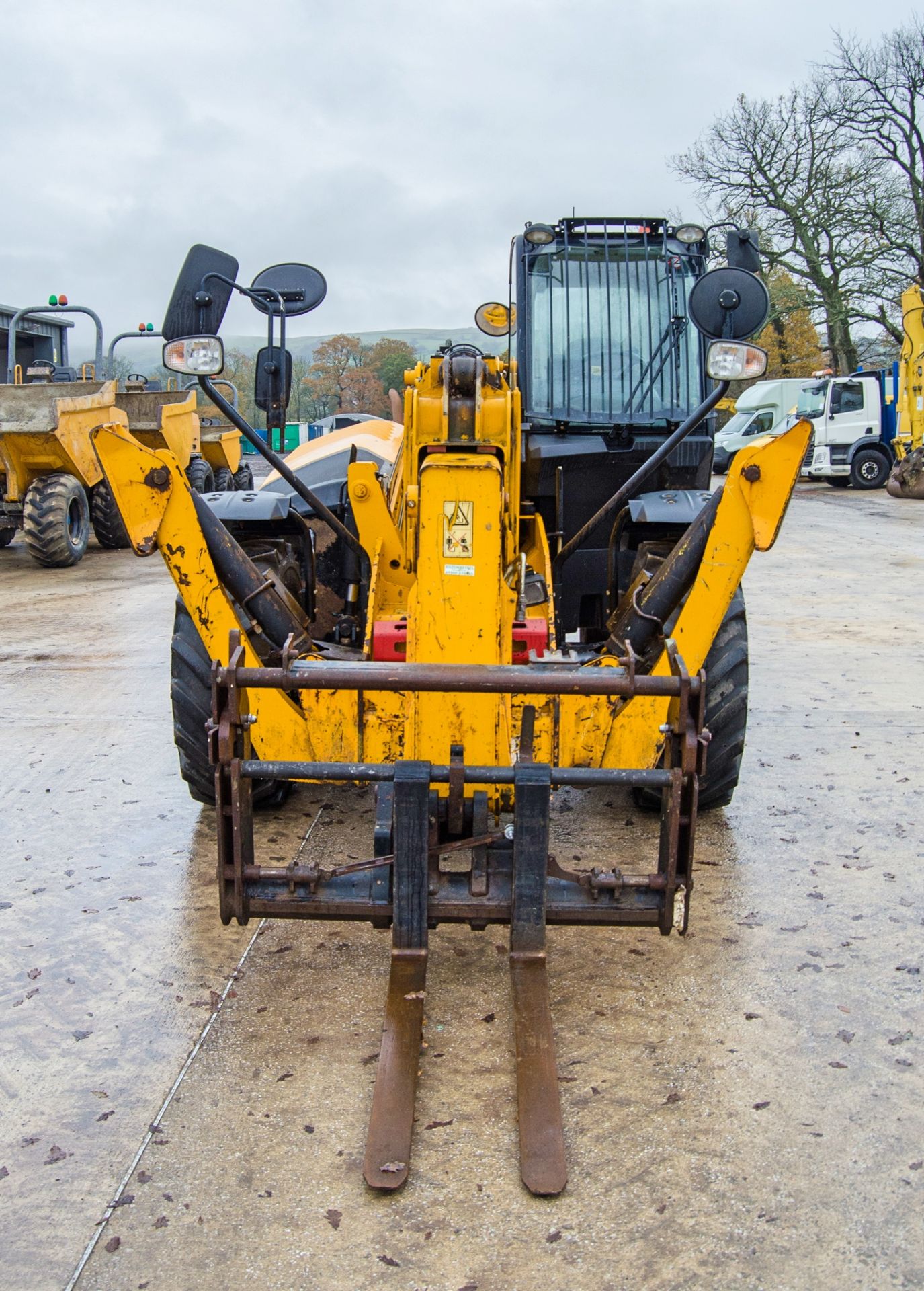 JCB 540-170 T4i IIIB 17 metre telescopic handler Year: 2016 S/N: 2461875 Recorded Hours: 5455 c/w - Image 5 of 25