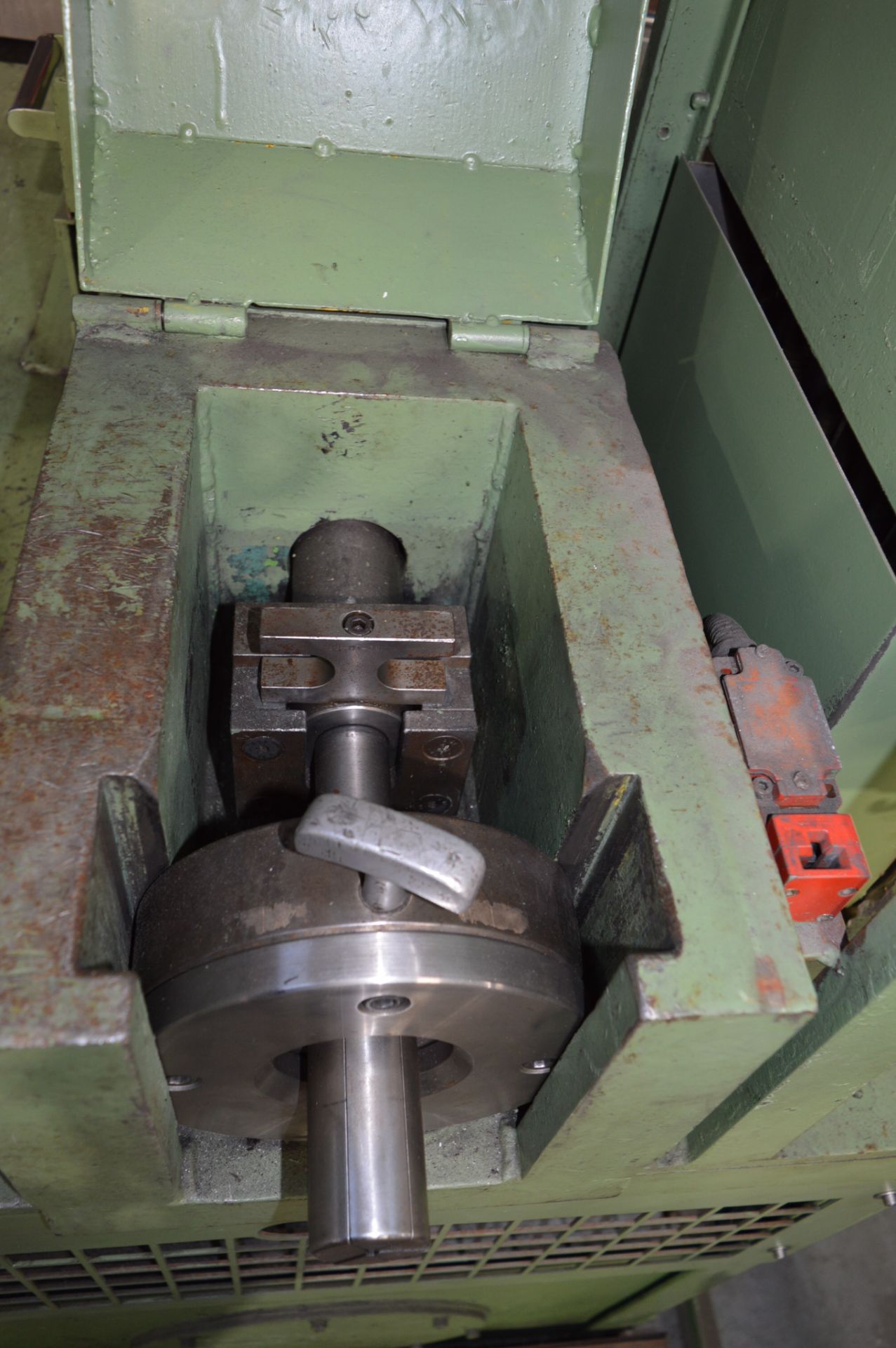 Hydraulic tube end forming machine c/w quantity of formers - Image 3 of 5