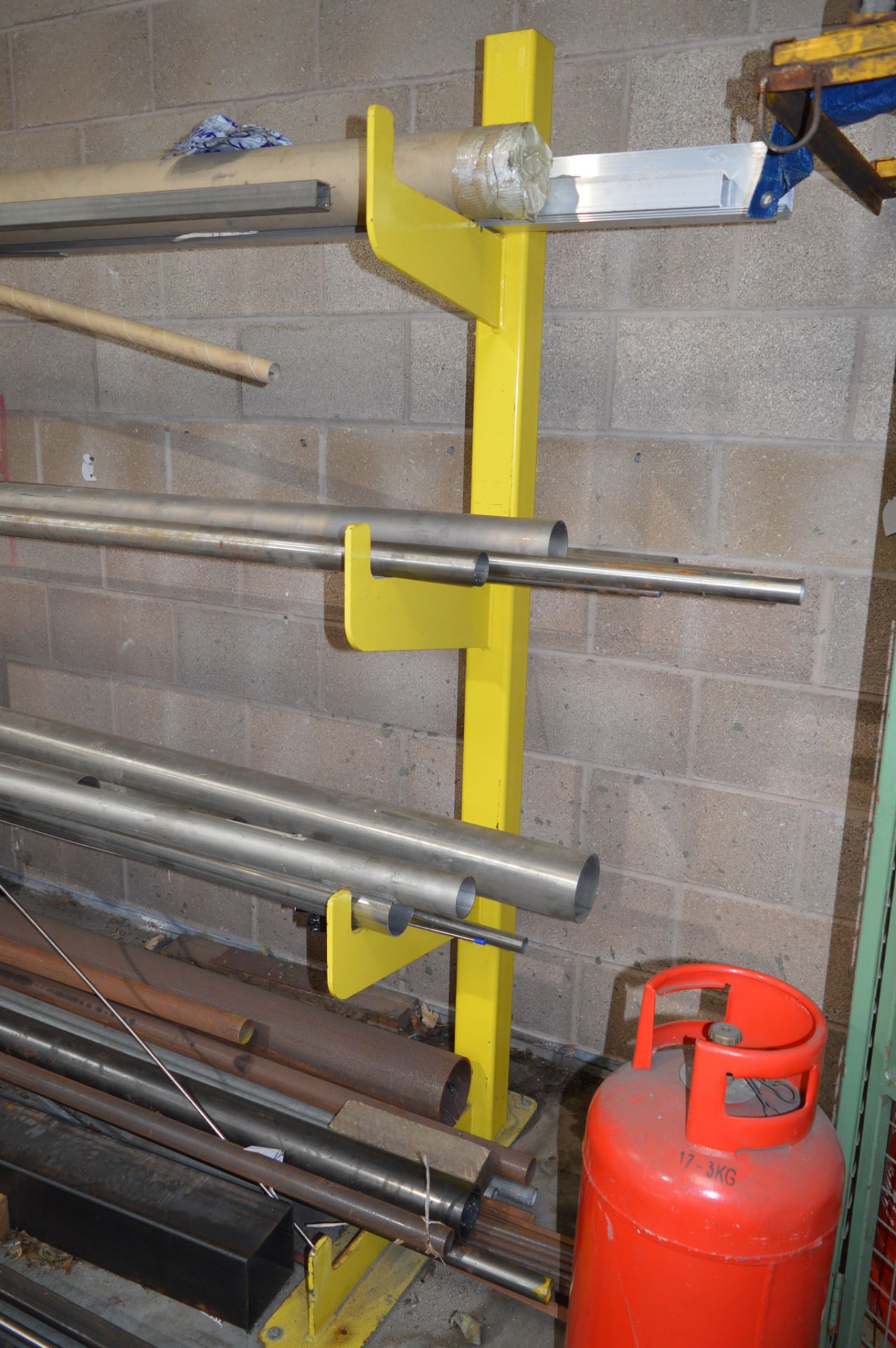 4 section 4 tier stock/bar rack Each approx. 770mm deep x 2000mm high ** Not including contents ** - Image 2 of 2
