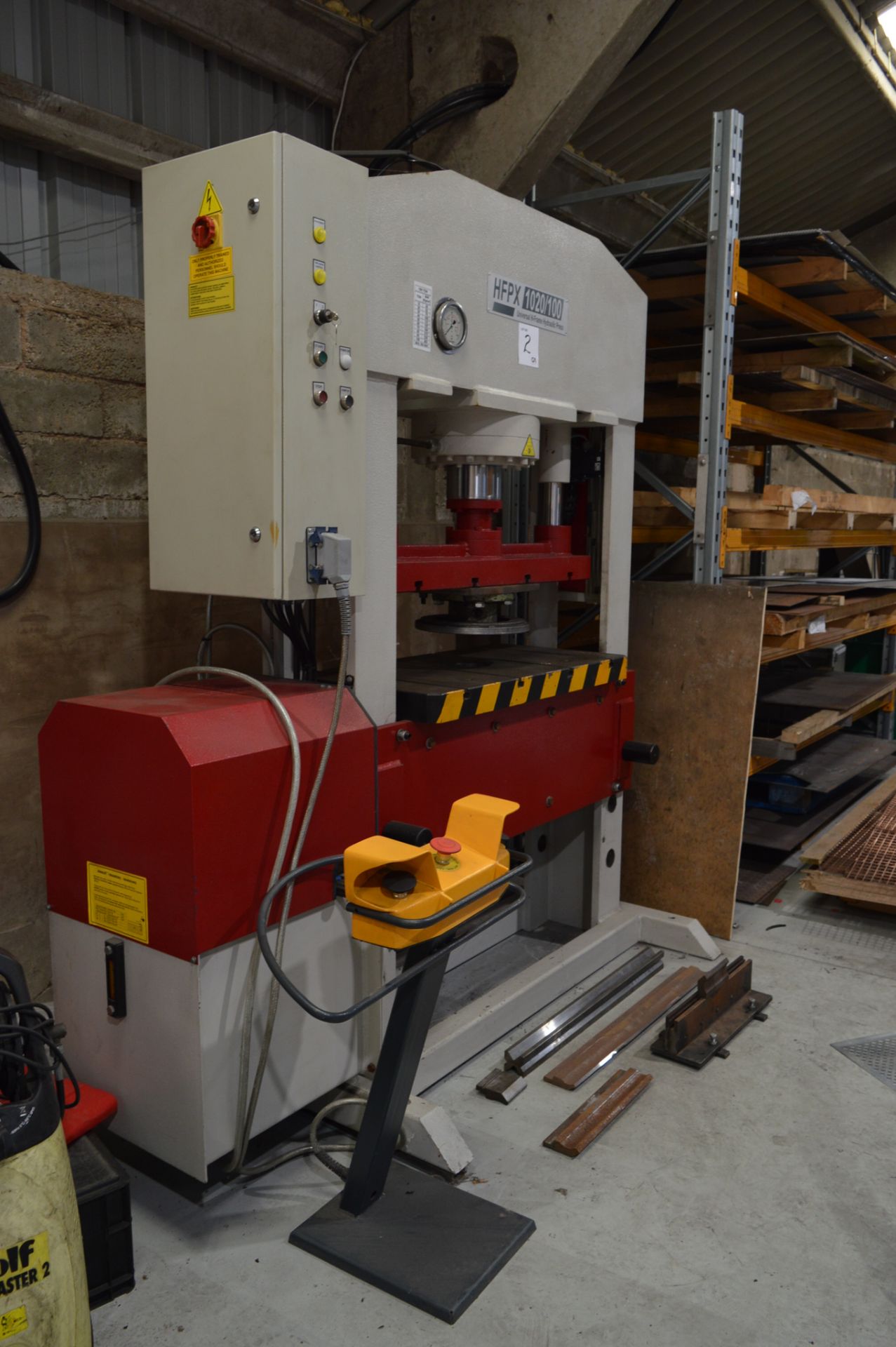 Morgan Rushworth HFPX 1020/100 universal H frame hydraulic press Distance between columns approx. - Image 6 of 7