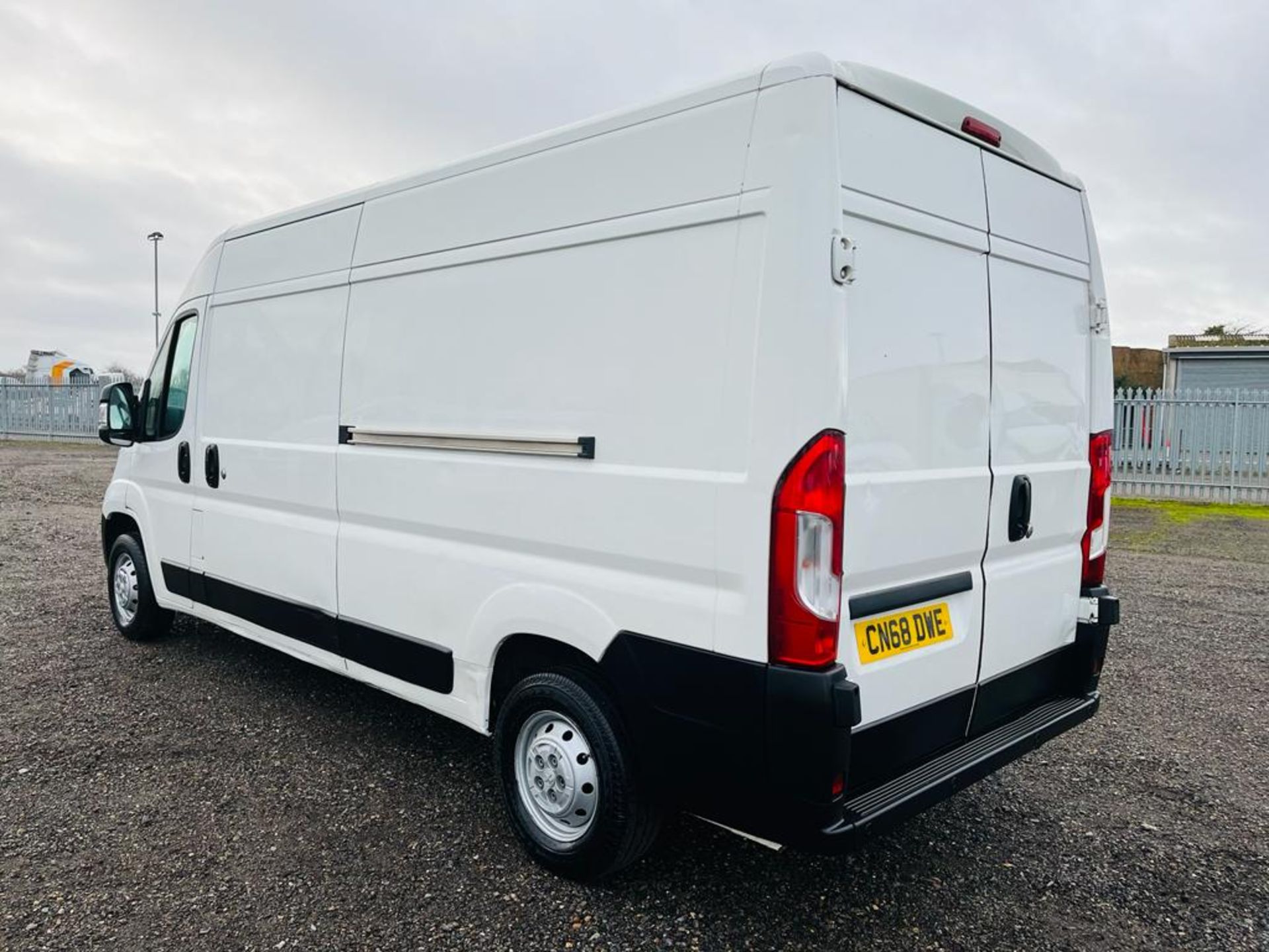 Peugeot Boxer 2.0 BlueHDI 335 Professional L3 H2 2018 '68 Reg' Sat Nav - A/C - ULEZ Compliant - Image 8 of 23