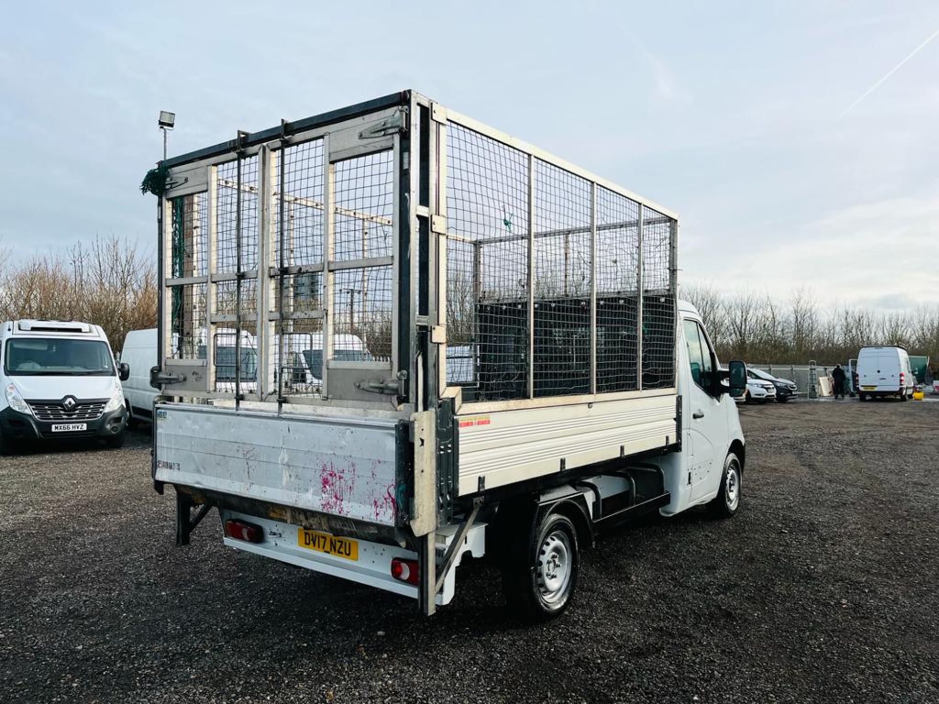 ** ON SALE ** Vauxhall Movano F3500 2.3 CDTI Tipper Body 2017 '17 Reg' - ULEZ Compliant - Image 8 of 24