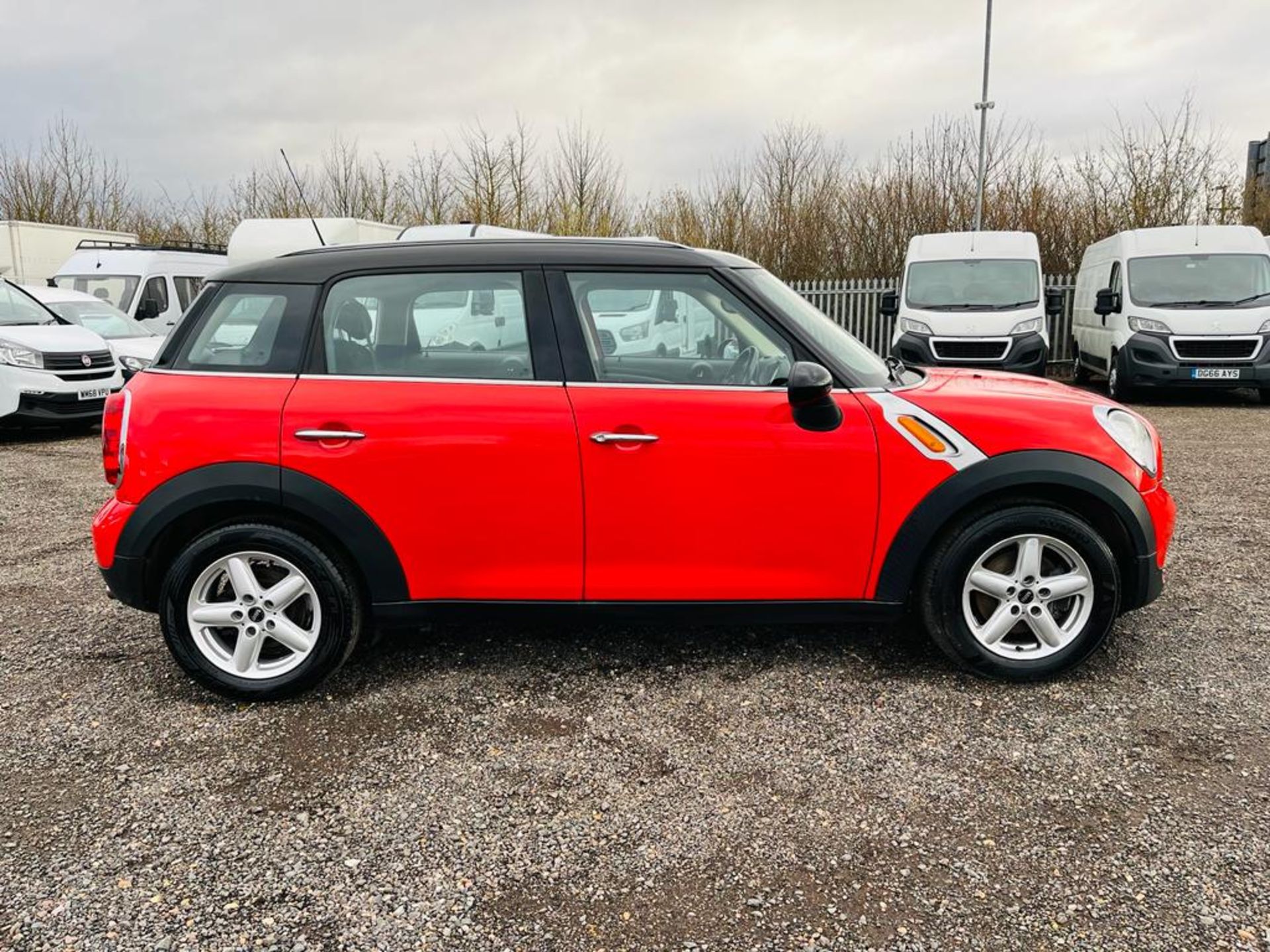 ** ON SALE ** Mini Countryman Cooper D 1.6 DT 113 2012 '12 Reg' A/C - No Vat - Image 5 of 25