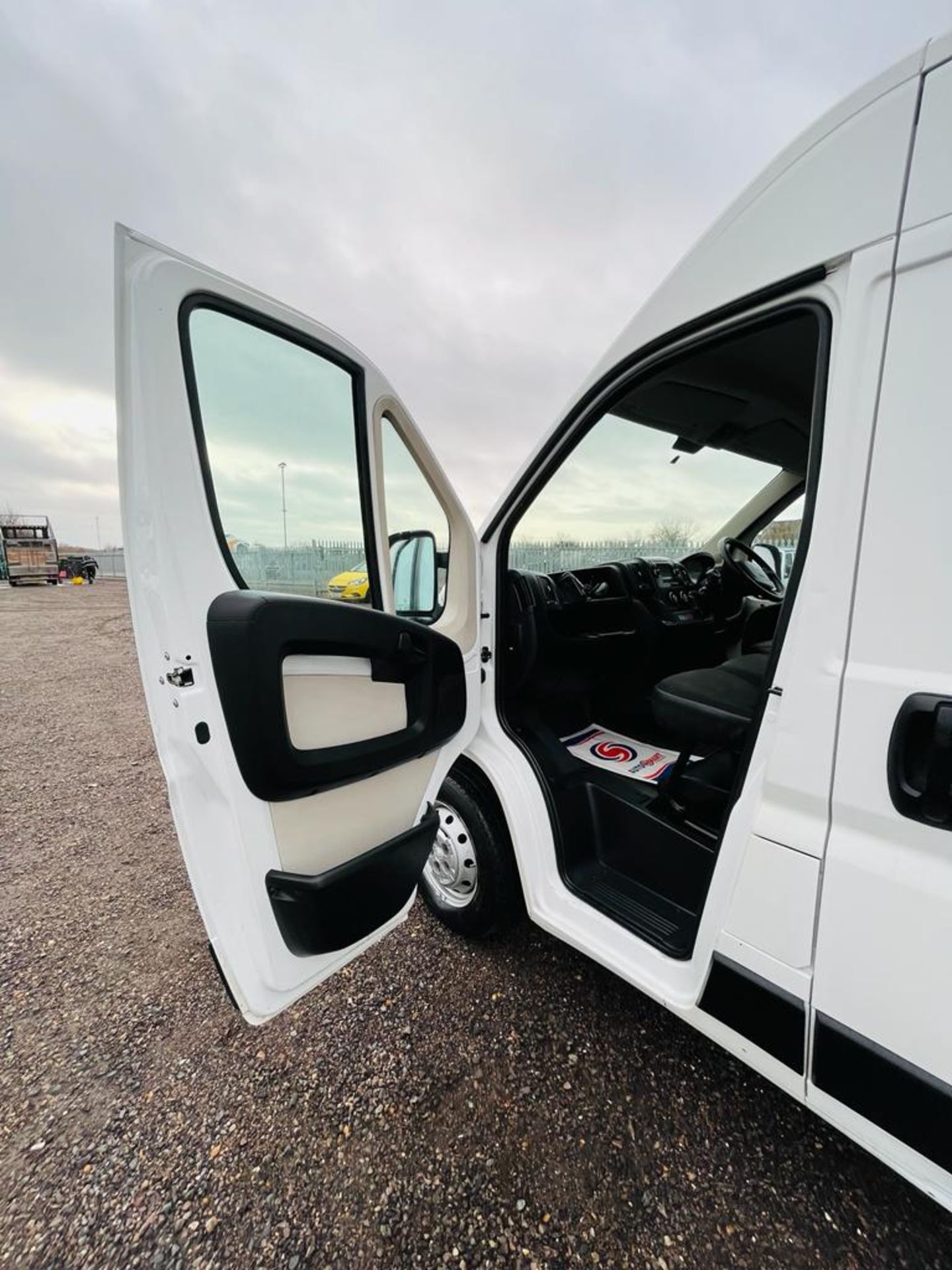 Peugeot Boxer 2.0 BlueHDI 335 Professional L3 H2 2018 '68 Reg' Sat Nav - A/C - ULEZ Compliant - Image 20 of 23