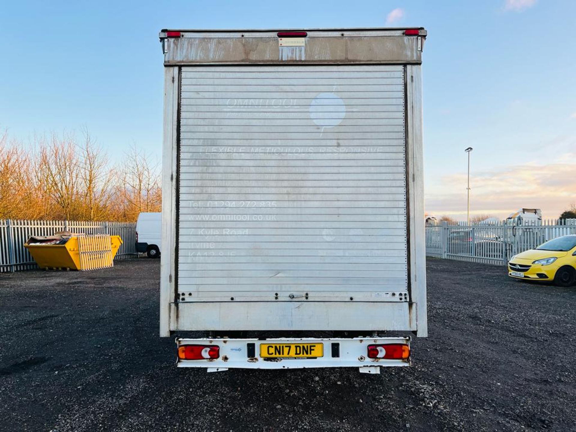 ** ON SALE ** Peugeot Boxer 2.2 HDI L3 Curtainsider Luton 2017 '17 Reg' A/C - ULEZ Compliant - Image 9 of 21