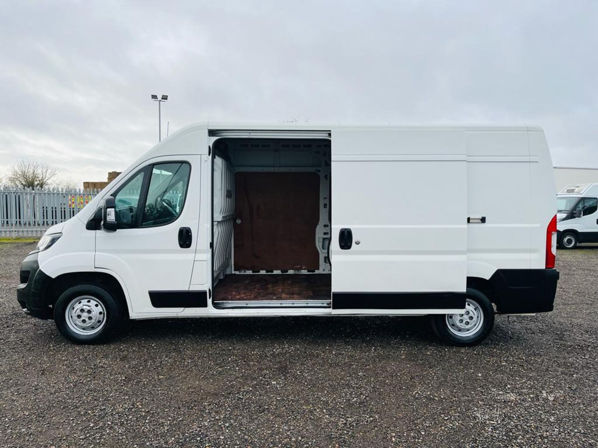 Peugeot Boxer 2.0 BlueHDI 335 Professional L3 H2 2018 '68 Reg' Sat Nav - A/C - ULEZ Compliant - Image 7 of 23