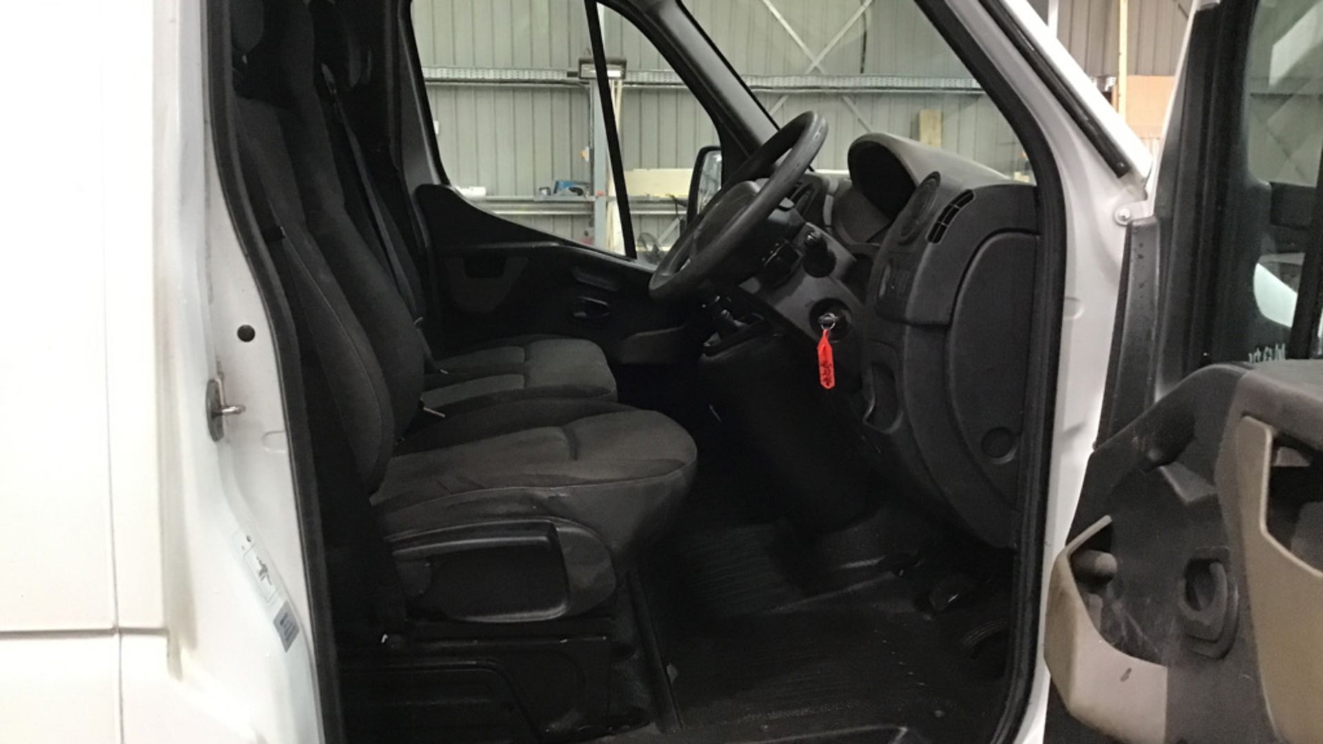 ** ON SALE ** Renault Master 2.3 DCI MH L2 H3 100 2015 '65 Reg' - Panel Van - Image 7 of 9