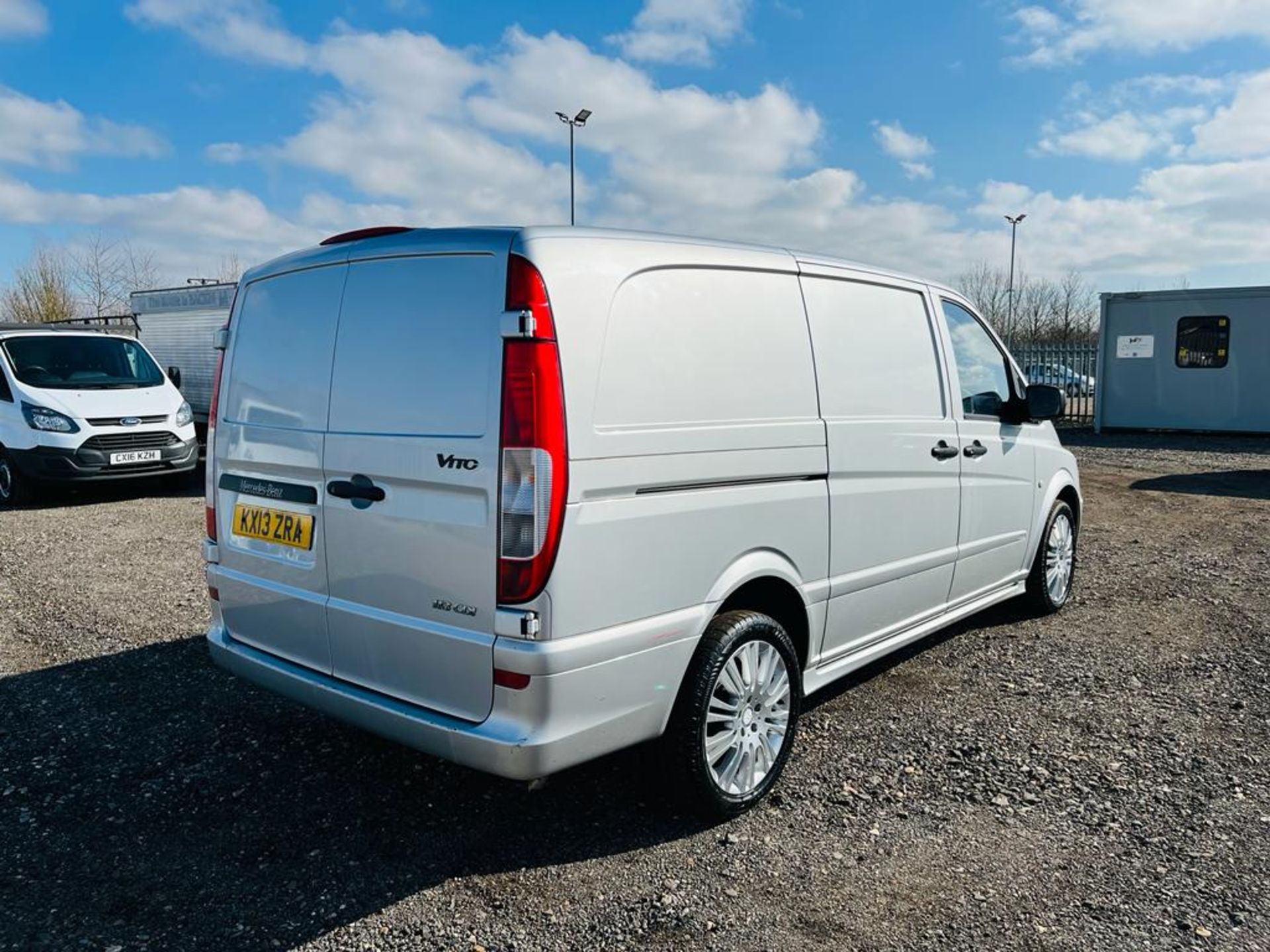 ** ON SALE ** Mercedes Benz Vito 2.1 113 CDI LWB 2013 '13 Reg' - A/C - Cruise control - No Vat - Image 11 of 27