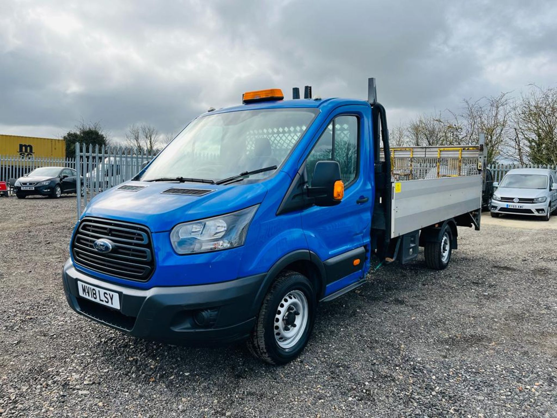 **ON SALE** Ford Transit 2.0 TDCI EcoBlue RWD L4 2018 '18 Reg' Alloy Dropside - ULEZ Compliant - Image 3 of 24