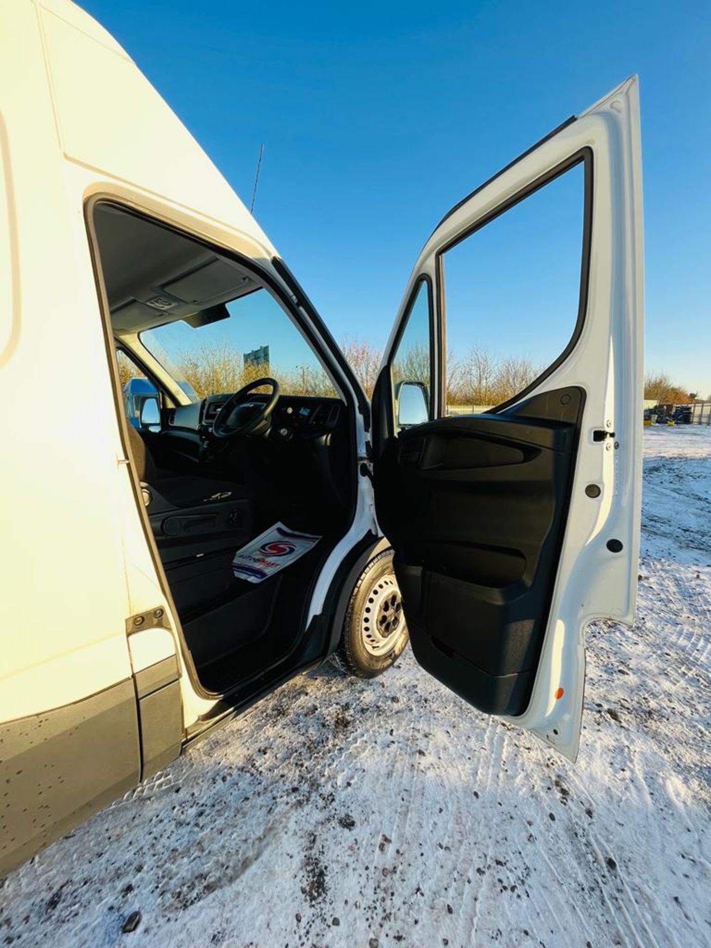 ** ON SALE **Iveco Daily 2.3 35S13 Extra Long Wheel Base L4 H3 Fridge / Freezer 2016 '66 Reg' - - Image 20 of 25