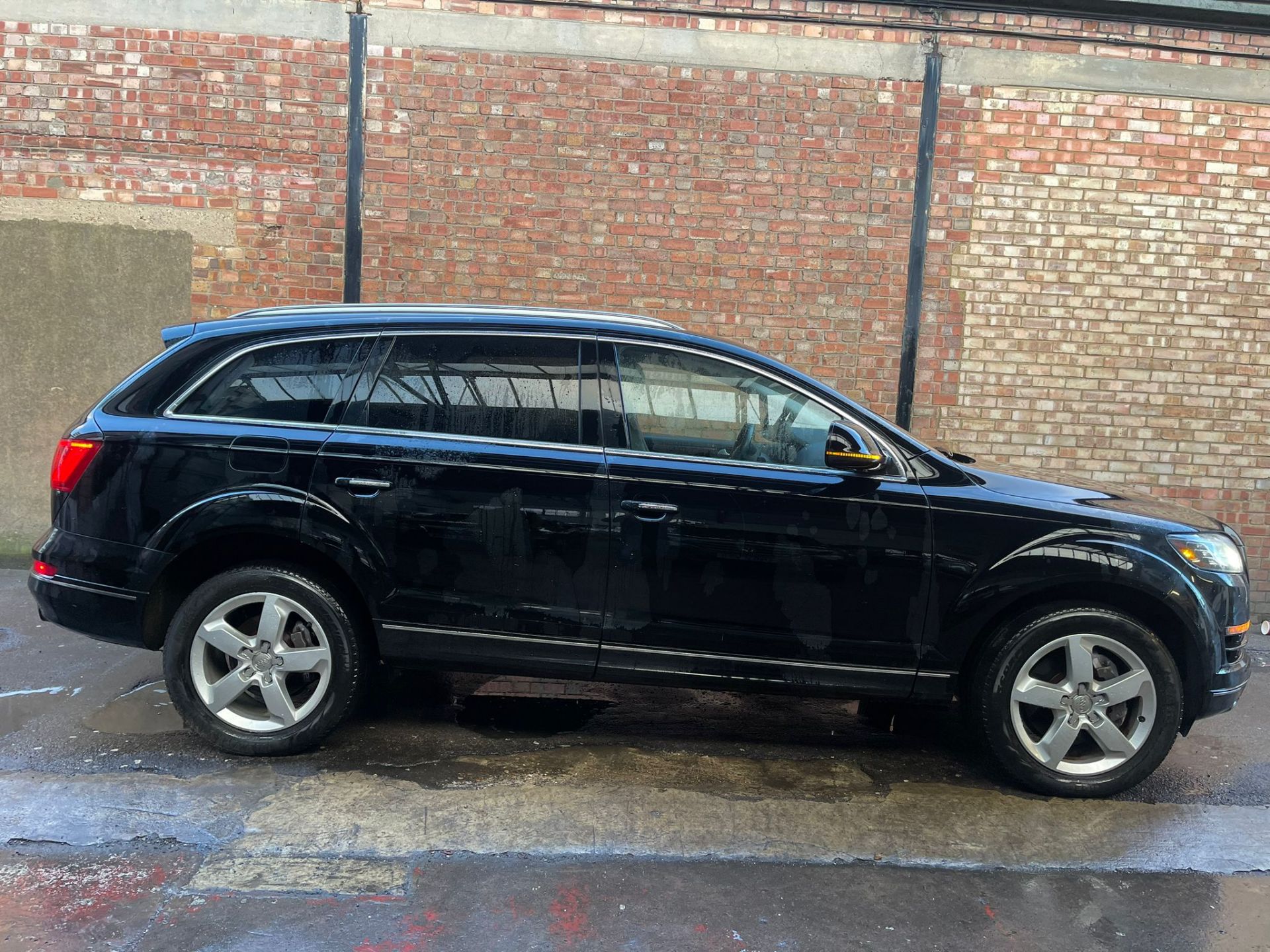 Audi Q7 3.0L V6 Quattro Premium Plus '2015 Year' Sat Nav - A/C - AWD - ULEZ Compliant - 7 Seats - Image 4 of 18