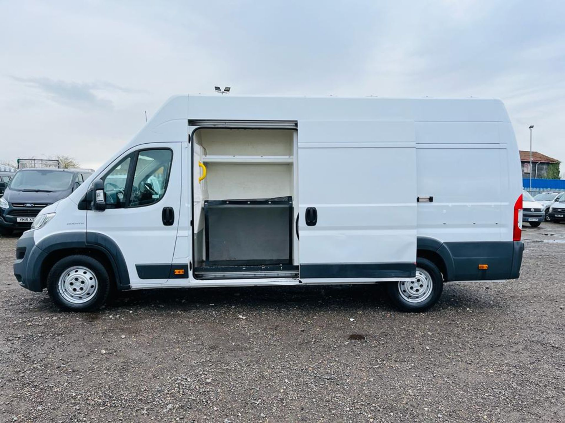 Fiat Ducato 2.3 Multi Jet L4 H3 2018 '18 Reg' A/C - ULEZ Compliant - Extra High Roof - Image 5 of 27