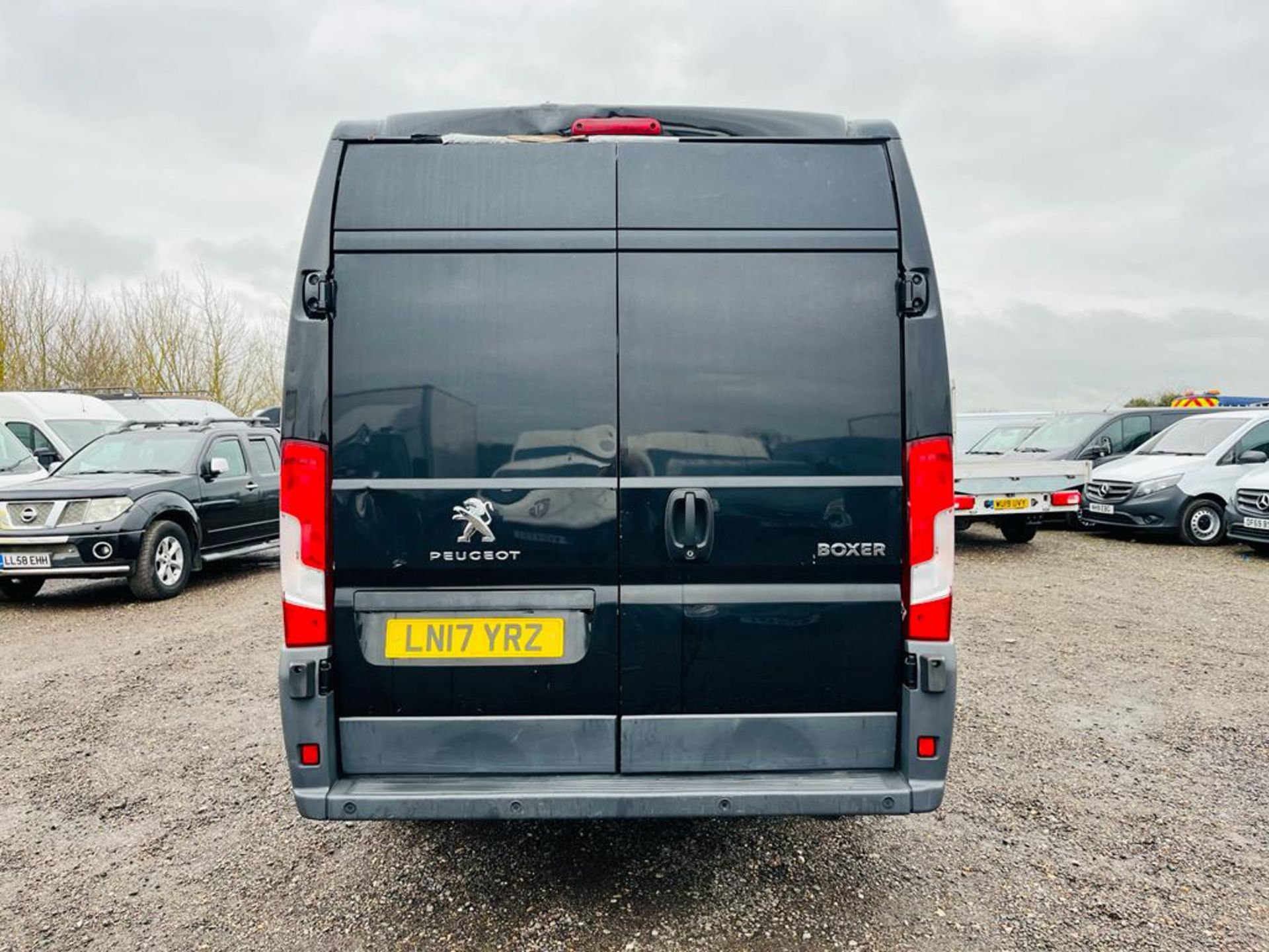 Peugeot Boxer 2.0 BlueHDI 130 Professional L4 H2 2017 '17 Reg' Sat Nav - A/C - ULEZ - Image 7 of 23