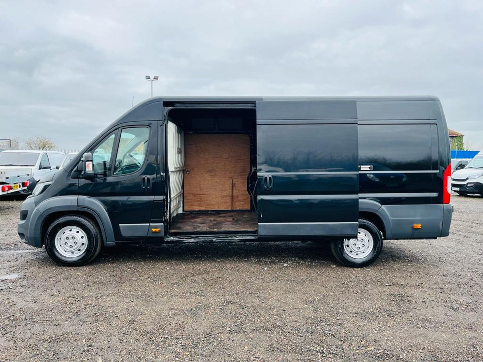 Peugeot Boxer 2.0 BlueHDI 130 Professional L4 H2 2017 '17 Reg' Sat Nav - A/C - ULEZ - Image 5 of 23