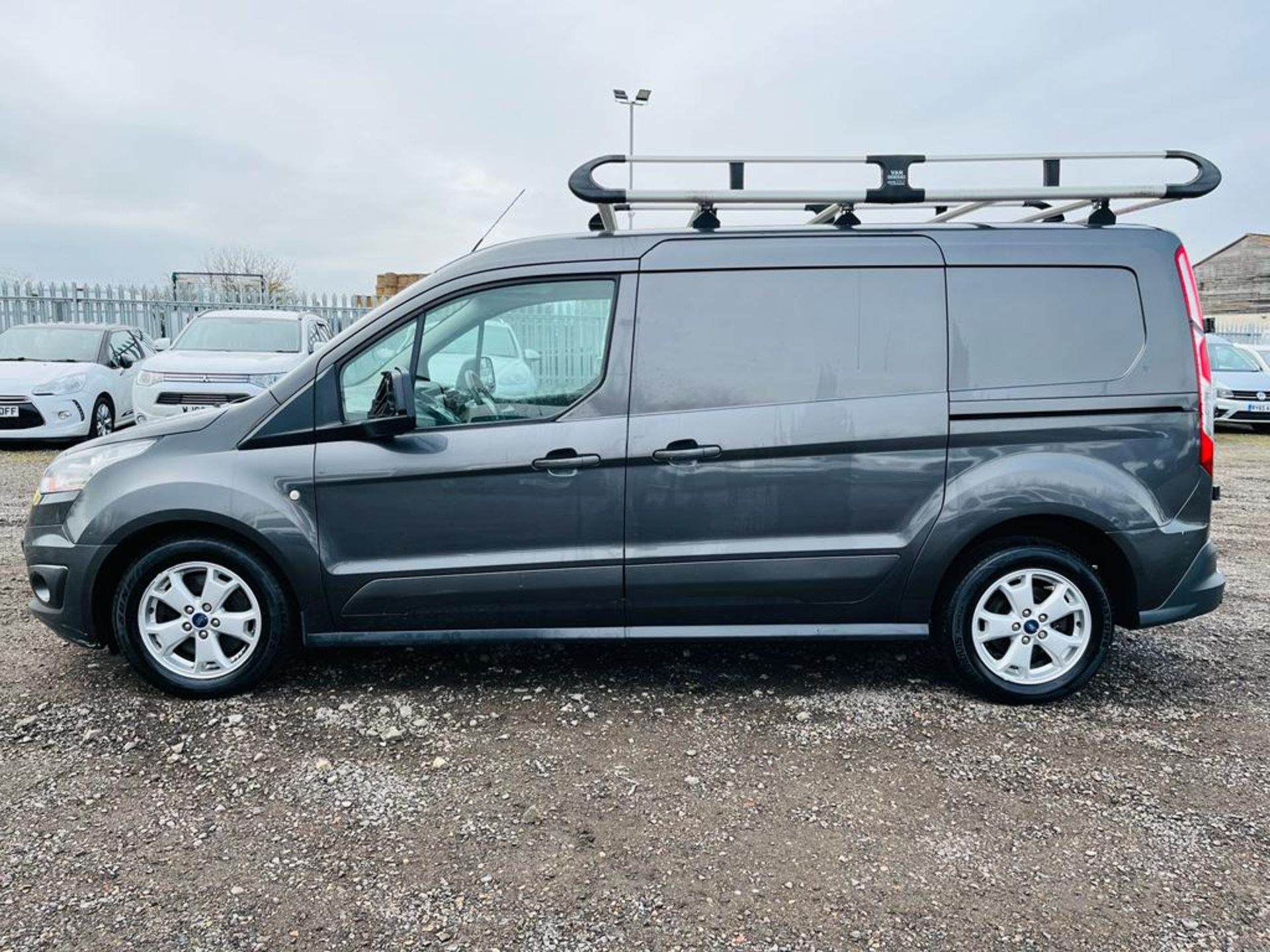 Ford Transit Connect 1.6 TDCI 115 L2 H1 Limited 2015 '65 Reg' - A/C - No Vat - Image 4 of 26