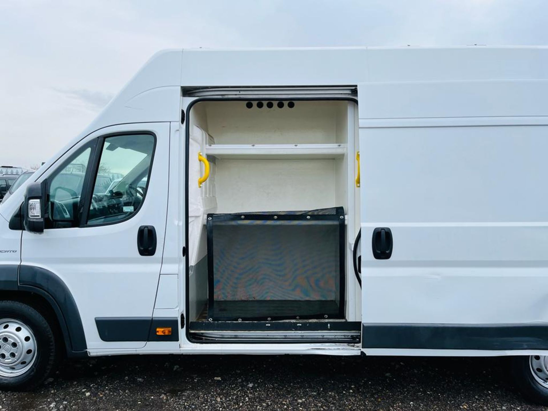 Fiat Ducato 2.3 Multi Jet L4 H3 2018 '18 Reg' A/C - ULEZ Compliant - Extra High Roof - Image 6 of 27