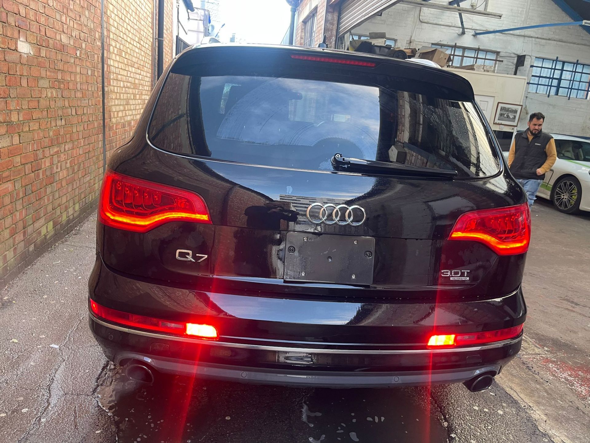 Audi Q7 3.0L V6 Quattro Premium Plus '2015 Year' Sat Nav - A/C - AWD - ULEZ Compliant - 7 Seats - Image 5 of 18