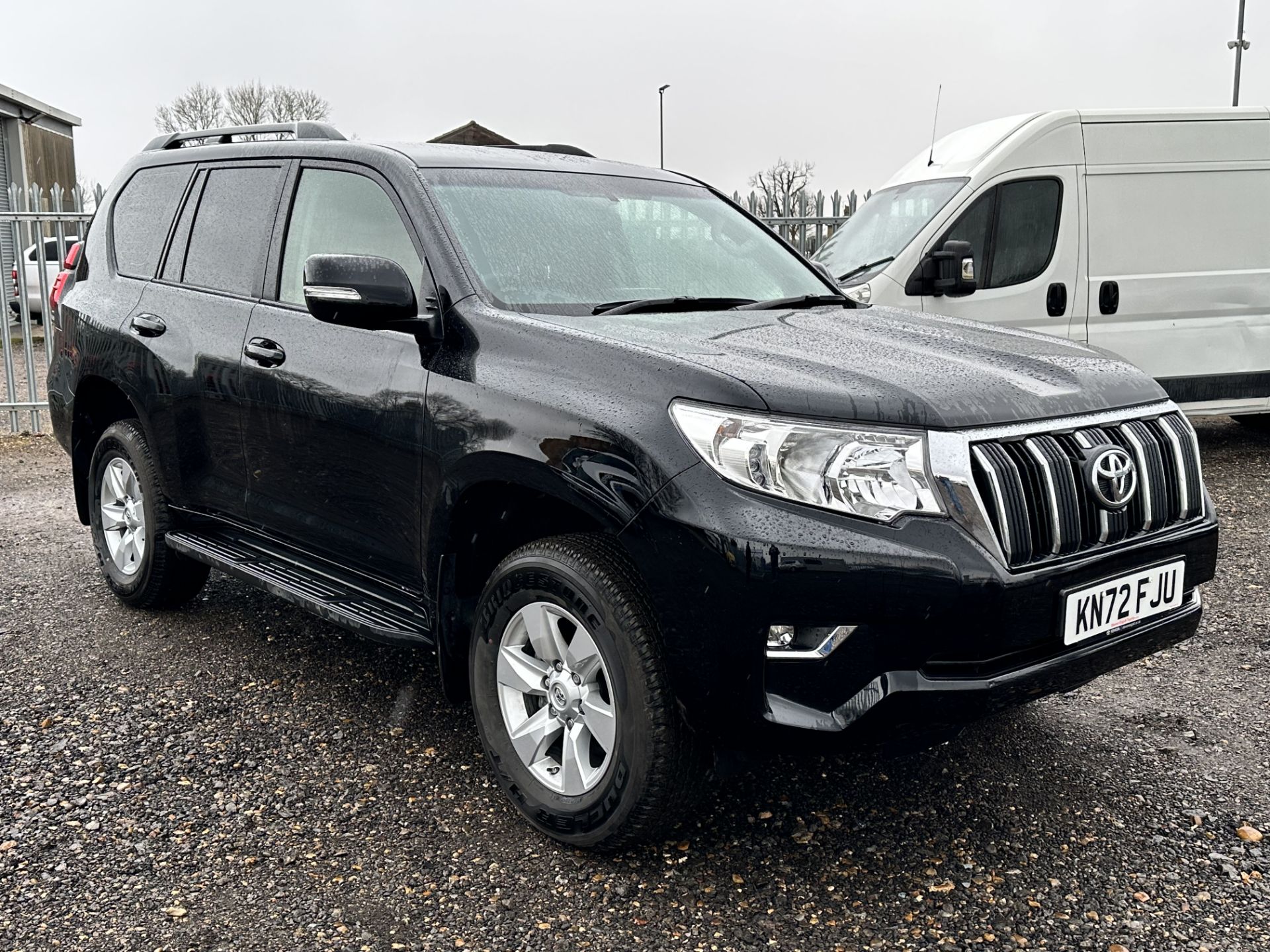 ** ON SALE ** Toyota Land Cruiser Active D-4D Auto 204 2022 '72 Reg' Sat Nav -A/C- ULEZ Compliant - Image 16 of 48