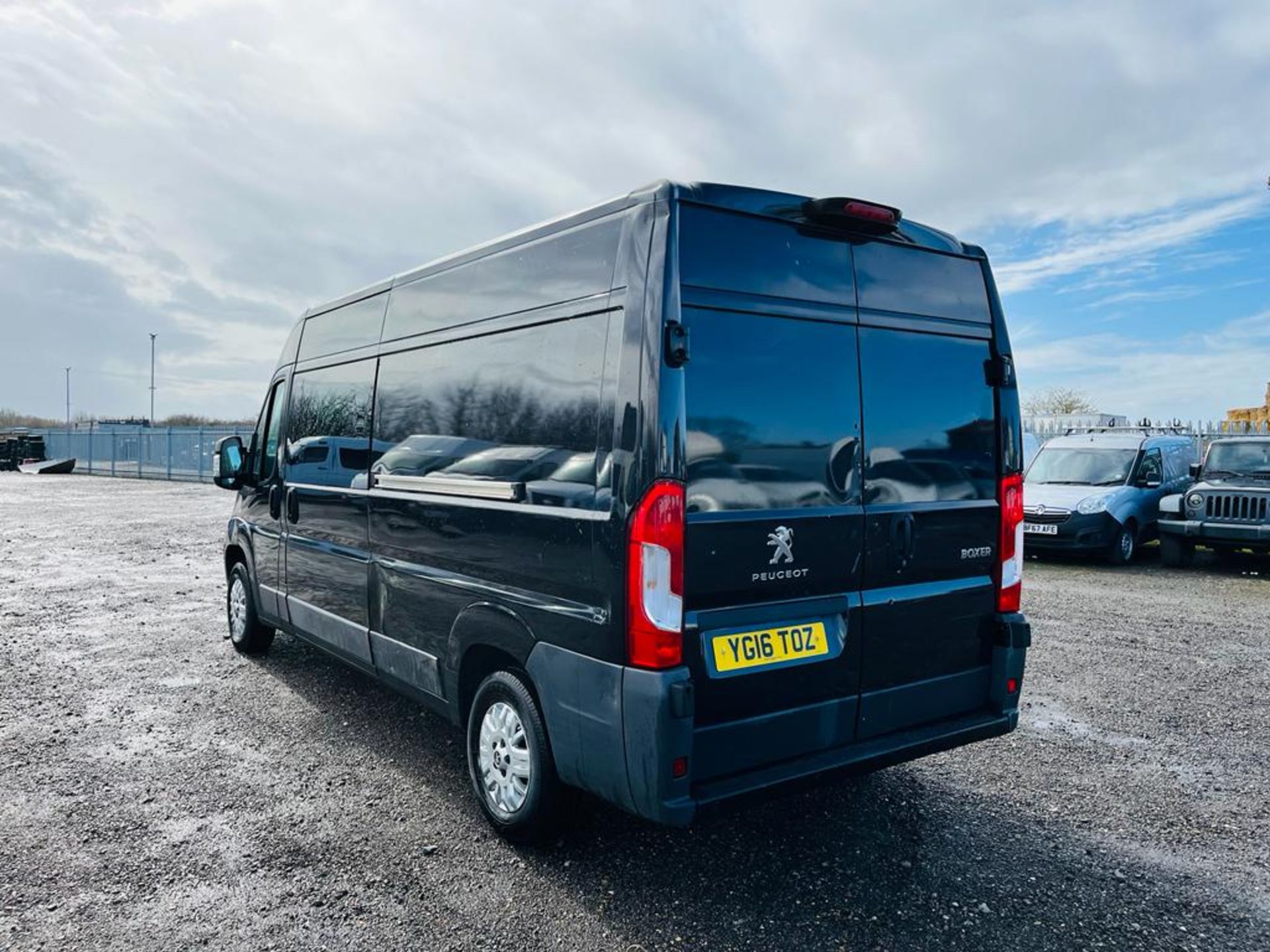 Peugeot Boxer 2.2 HDI 335 Professional L3 H2 2016 '16 Reg' Sat Nav - A/C - Panel Van - Image 5 of 20