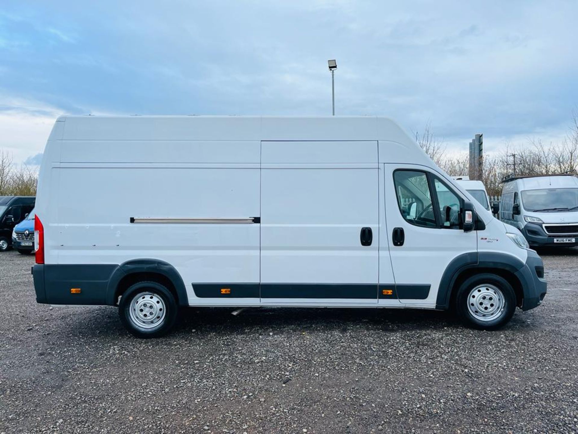 Fiat Ducato 2.3 Multi Jet L4 H3 2018 '18 Reg' A/C - ULEZ Compliant - Extra High Roof - Image 12 of 27