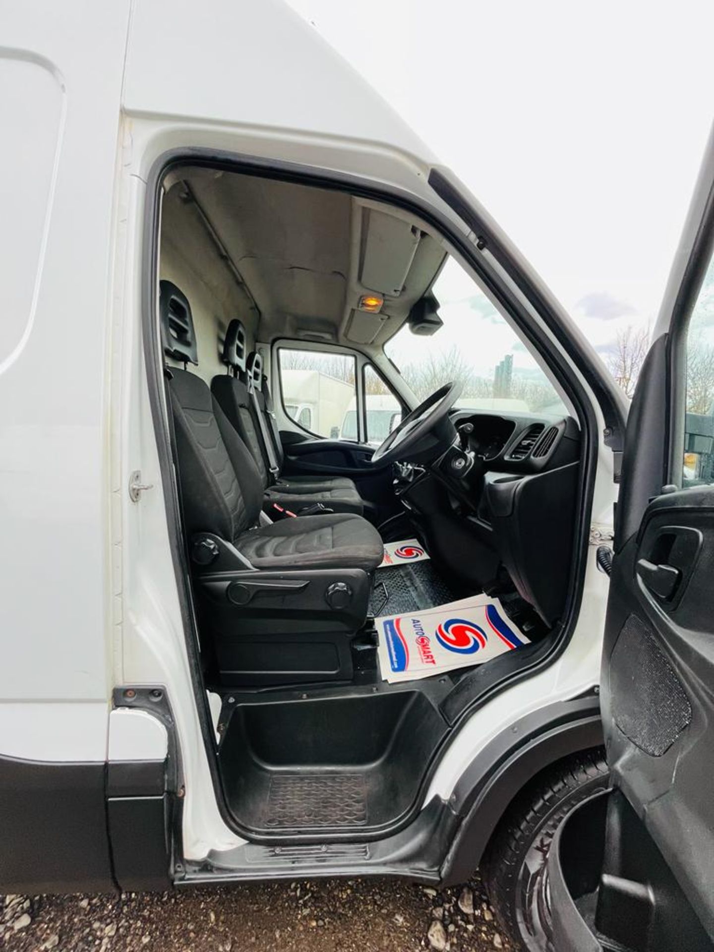 ** ON SALE ** Iveco Daily 2.3 HPI 35S13 L3 H3 2016 '66 Reg' Panel Van - ULEZ Compliant - Image 13 of 23