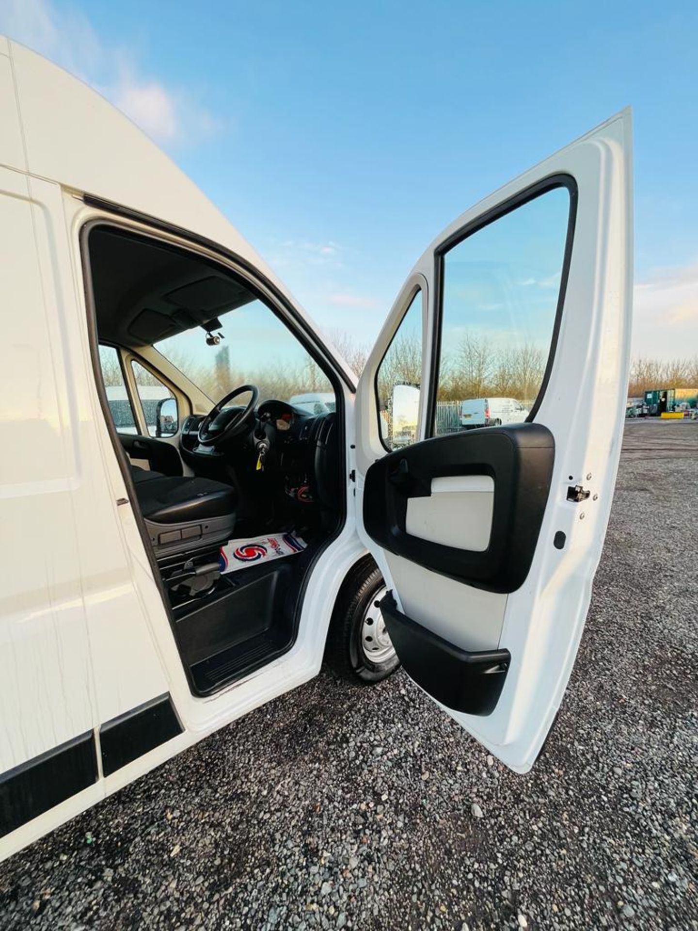 Peugeot Boxer 2.0 BlueHDI L3 H2 Professional 2018 '18 Reg' Sat Nav - A/C - ULEZ Compliant - Image 12 of 23