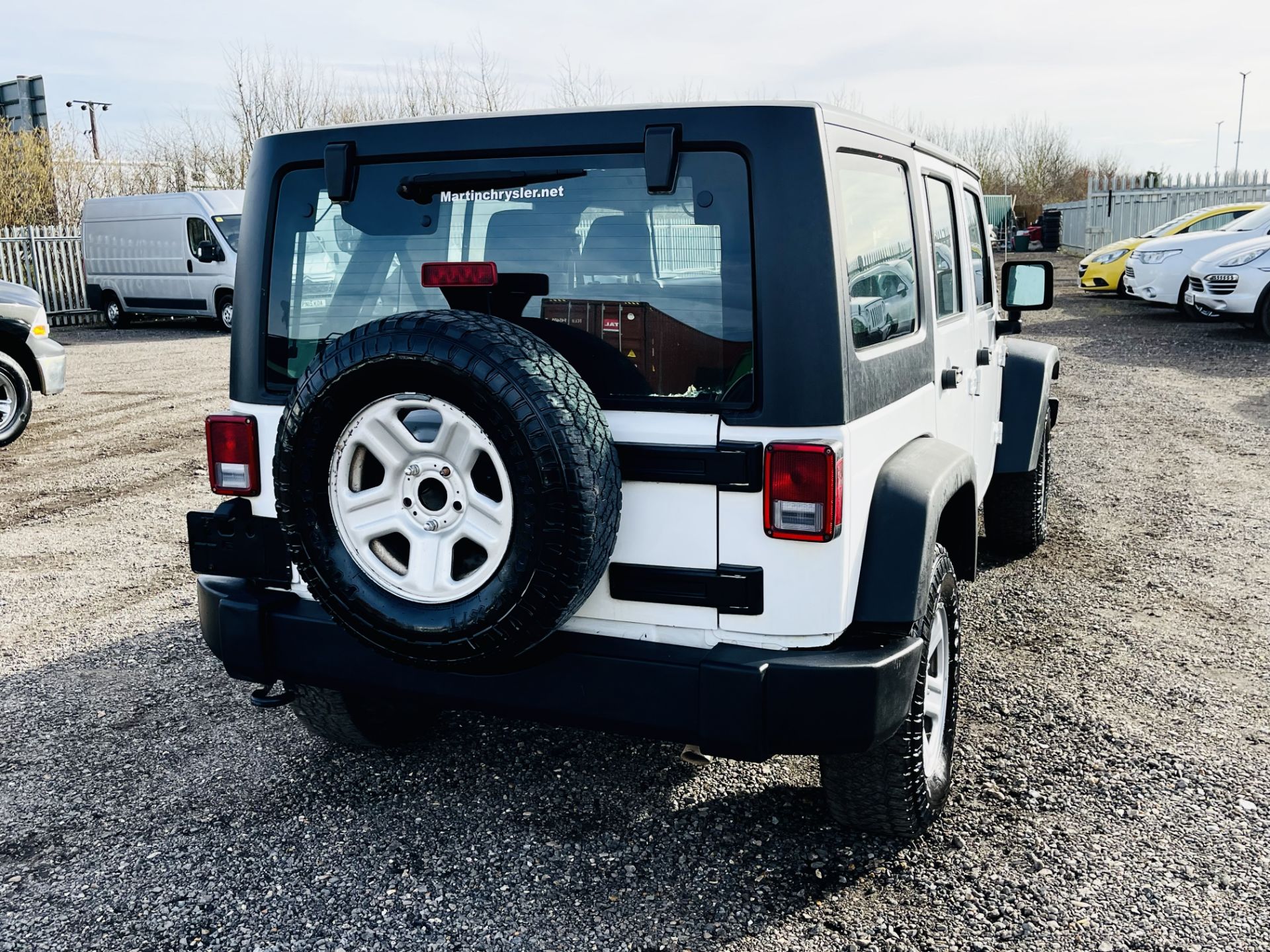 **ON SALE** Jeep Wrangler 3.6L V6 Unlimited Sport 4WD Auto Convertible Hardtop '2017 Year' A/C - Image 8 of 25