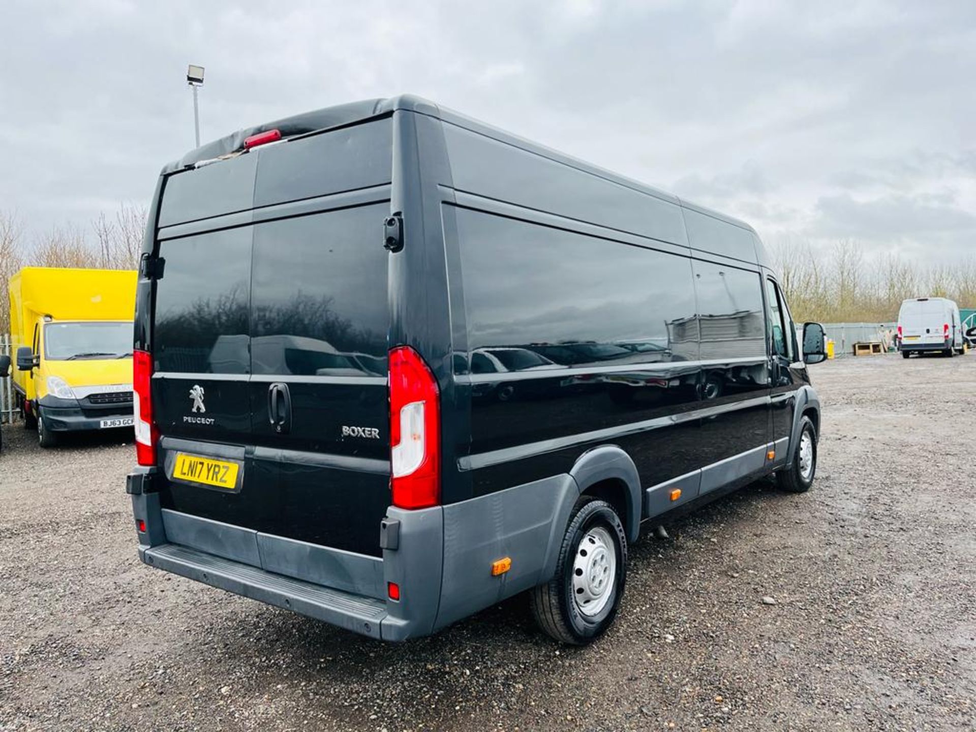 Peugeot Boxer 2.0 BlueHDI 130 Professional L4 H2 2017 '17 Reg' Sat Nav - A/C - ULEZ - Image 9 of 23