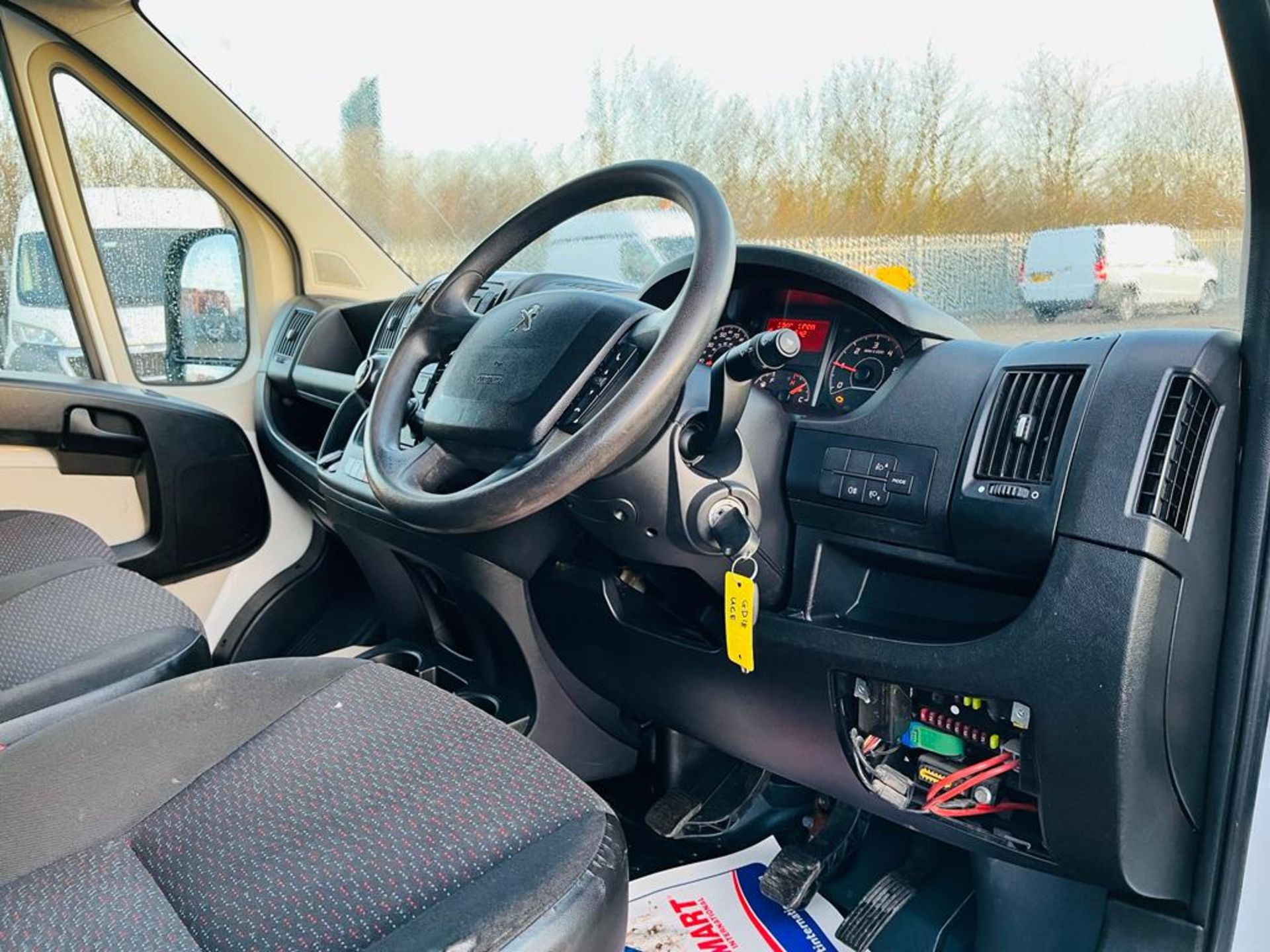 Peugeot Boxer 2.0 BlueHDI L3 H2 Professional 2018 '18 Reg' Sat Nav - A/C - ULEZ Compliant - Image 15 of 23