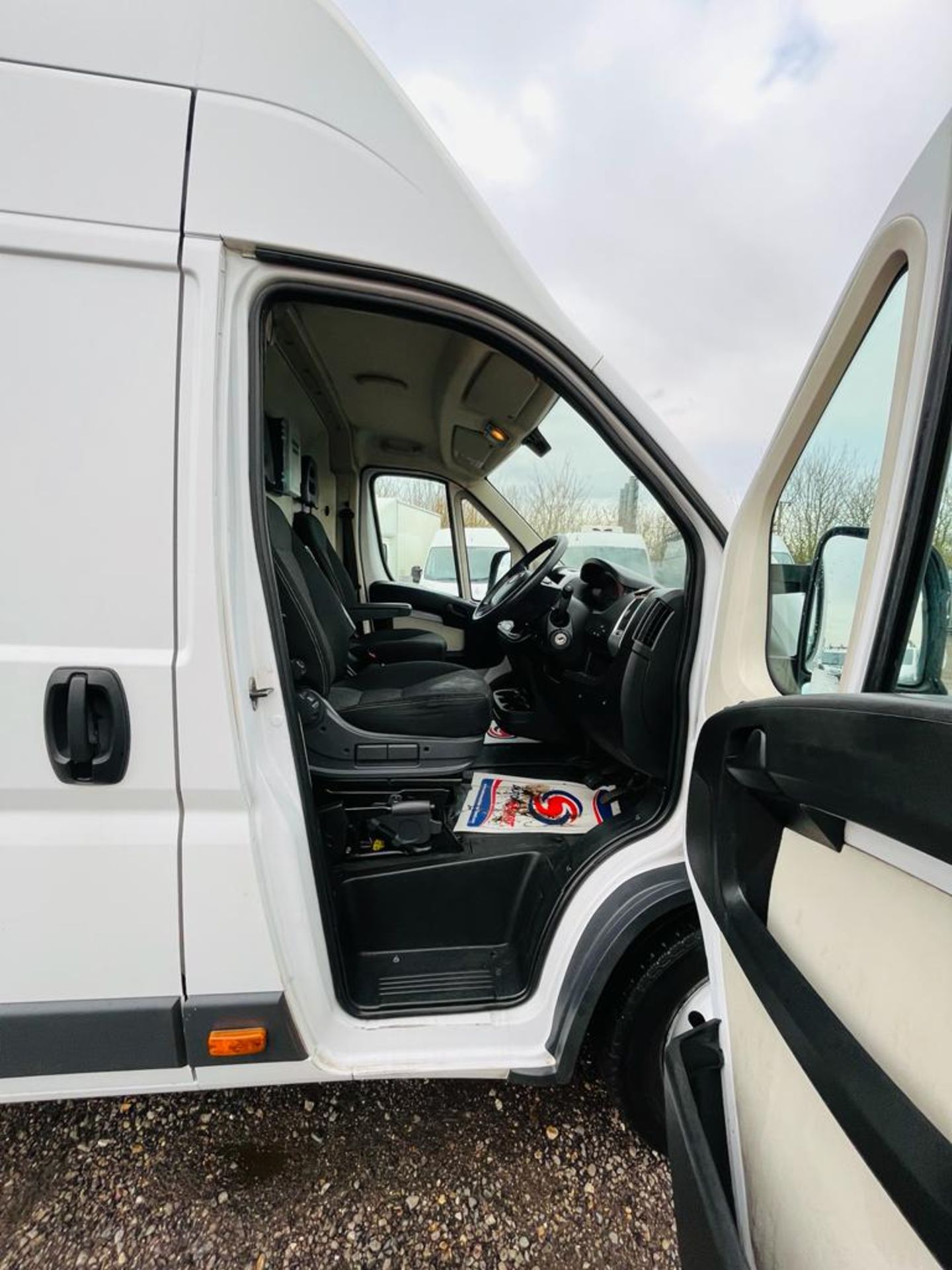 Fiat Ducato 2.3 Multi Jet L4 H3 2018 '18 Reg' A/C - ULEZ Compliant - Extra High Roof - Image 16 of 27