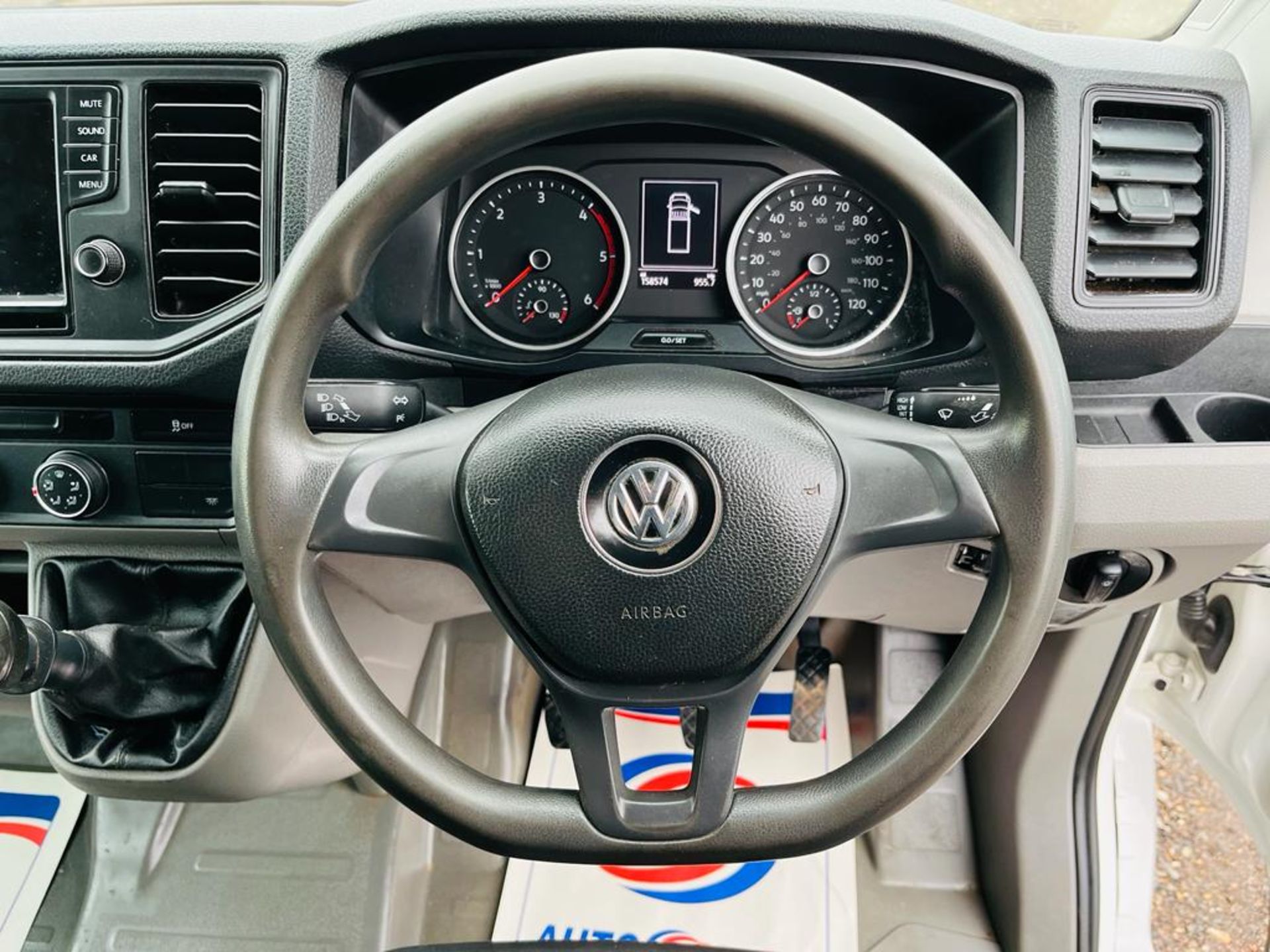 ** ON SALE **Volkswagen Crafter Cr35 2.0 TDI Startline BlueMotion FWD 2019 '19 Reg' ULEZ Compliant - Image 14 of 25