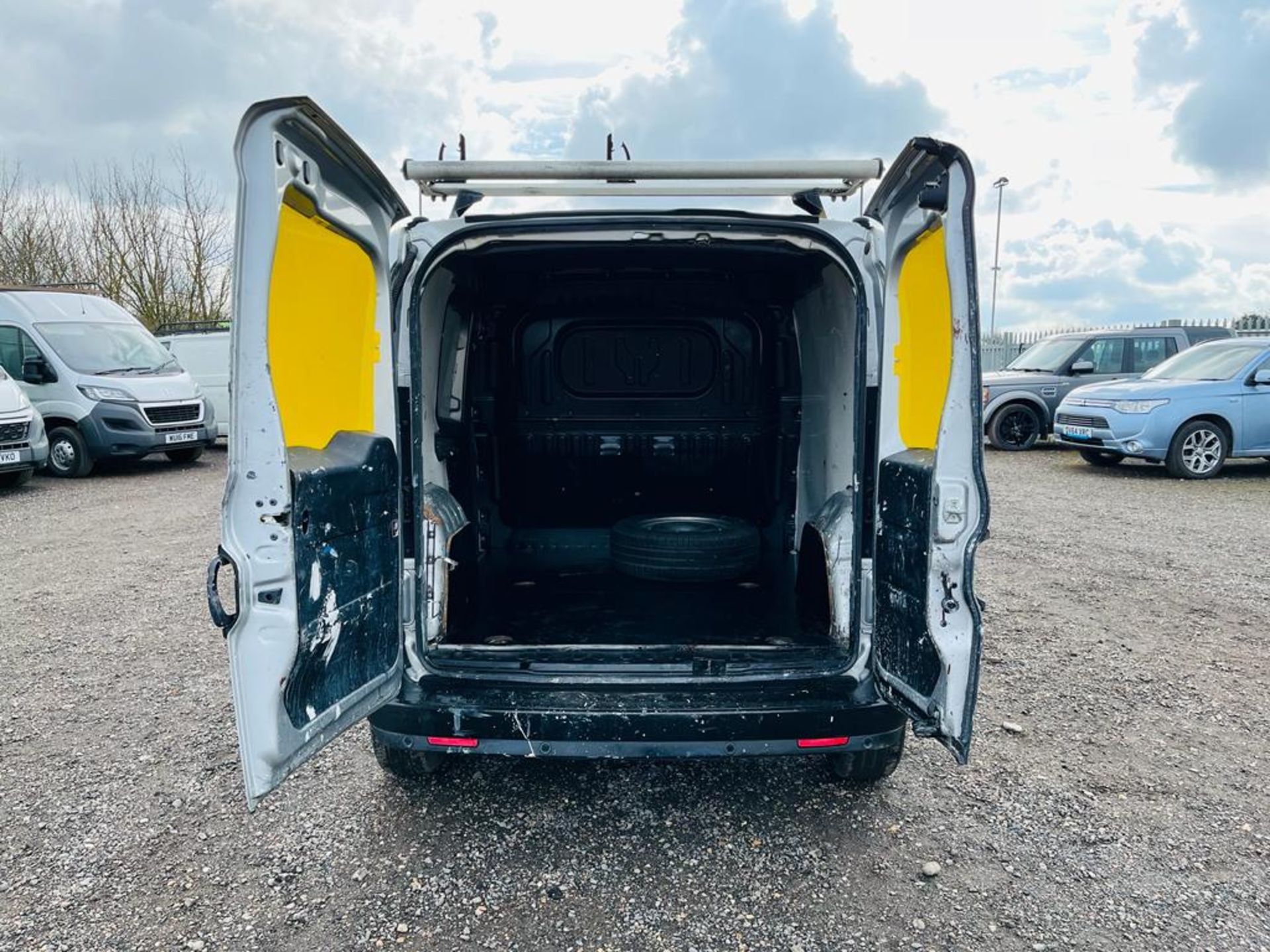 Vauxhall Combo 1.3 CDTI EcoFlex 2017 '67 Reg' - A/C - Panel Van - ULEZ Compliant - Image 9 of 23