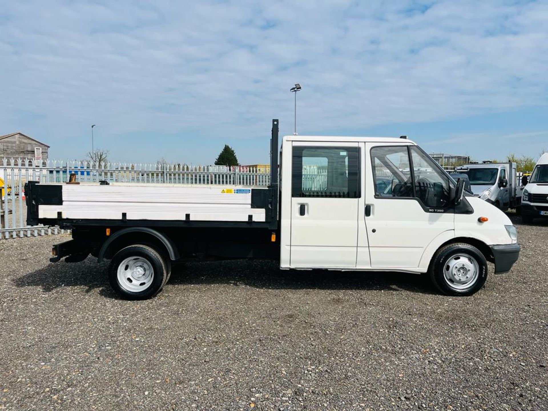 ** ON SALE ** Ford Transit 2.4 TD 350 Tipper Crew Cab 2006 '06 Reg' - Twin Rear Axle - NO VAT - Image 8 of 23
