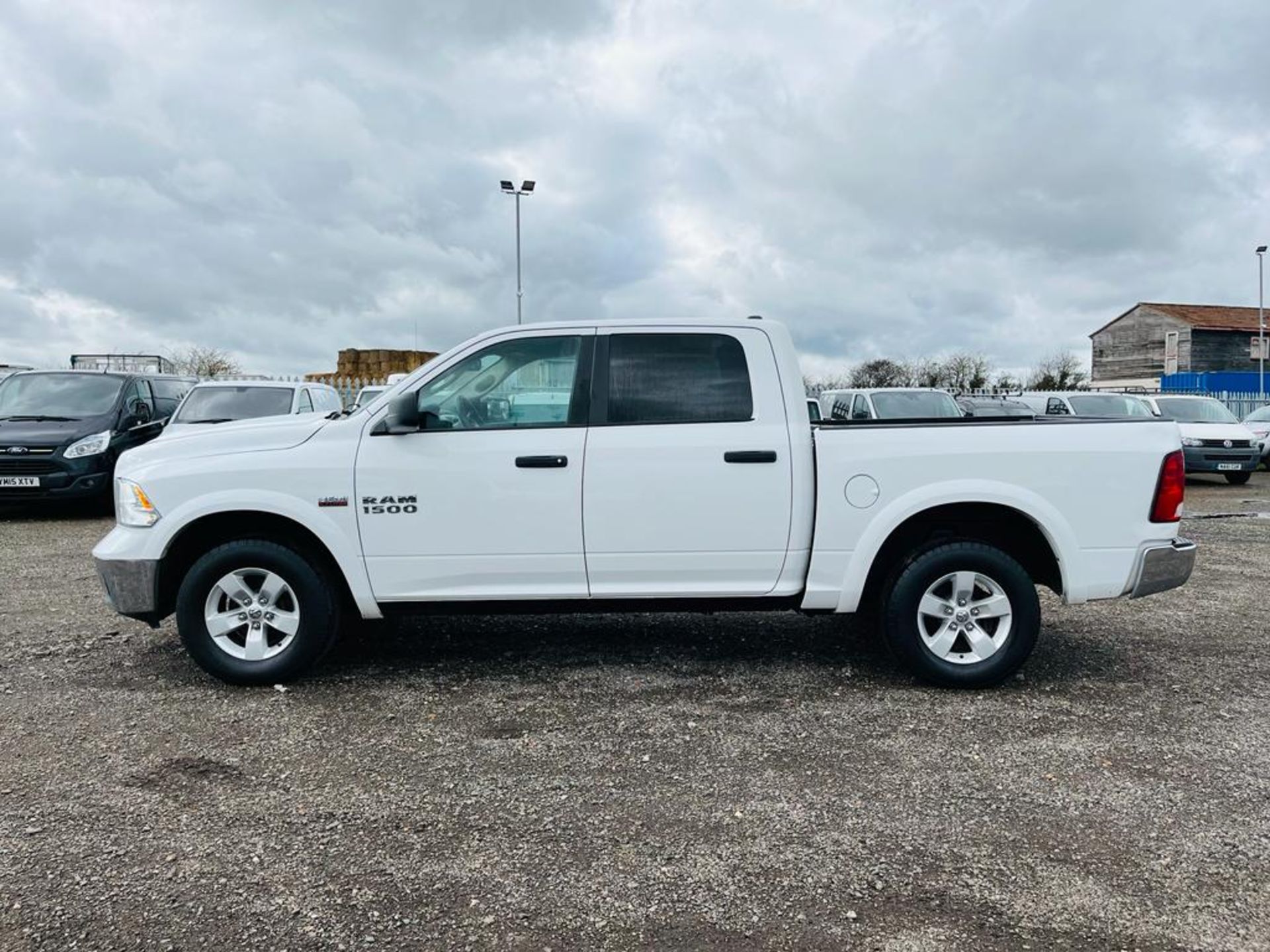 *ON SALE*Dodge Ram 5.7 Hemi OutDoorsman 4WD '2015 Year' -Fresh Import -A/C-Crew Cab - ULEZ Compliant - Image 4 of 25