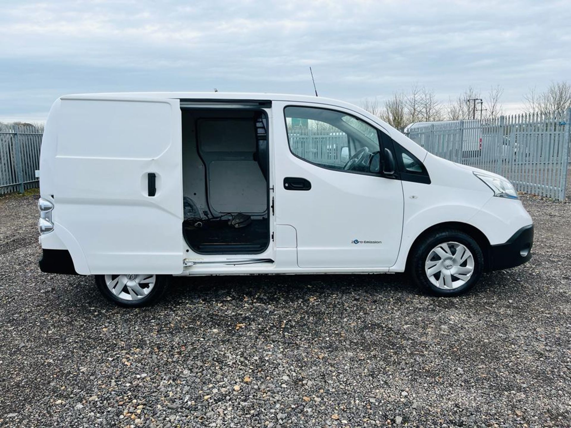 Nissan E-NV200 Acenta Rapid 40kwh 80KW Auto 2017 '67 Reg' Electricity - ULEZ Compliant - A/C - Image 13 of 27