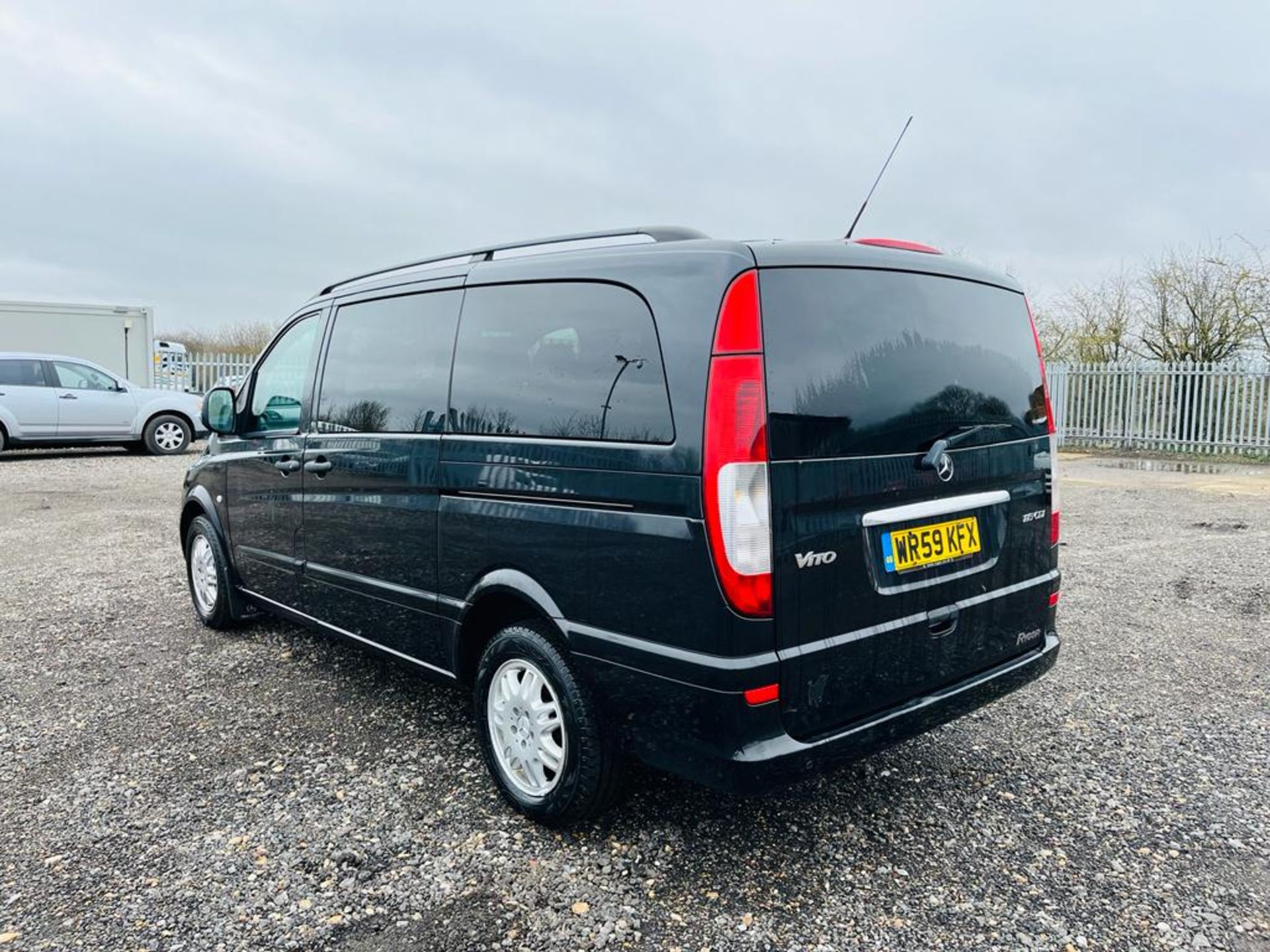 **ON SALE ** Mercedes Benz Vito 2.1 CDI 115 Long Traveliner Long 2009 '59 Reg' -A/C - 9 Seats - Image 7 of 31