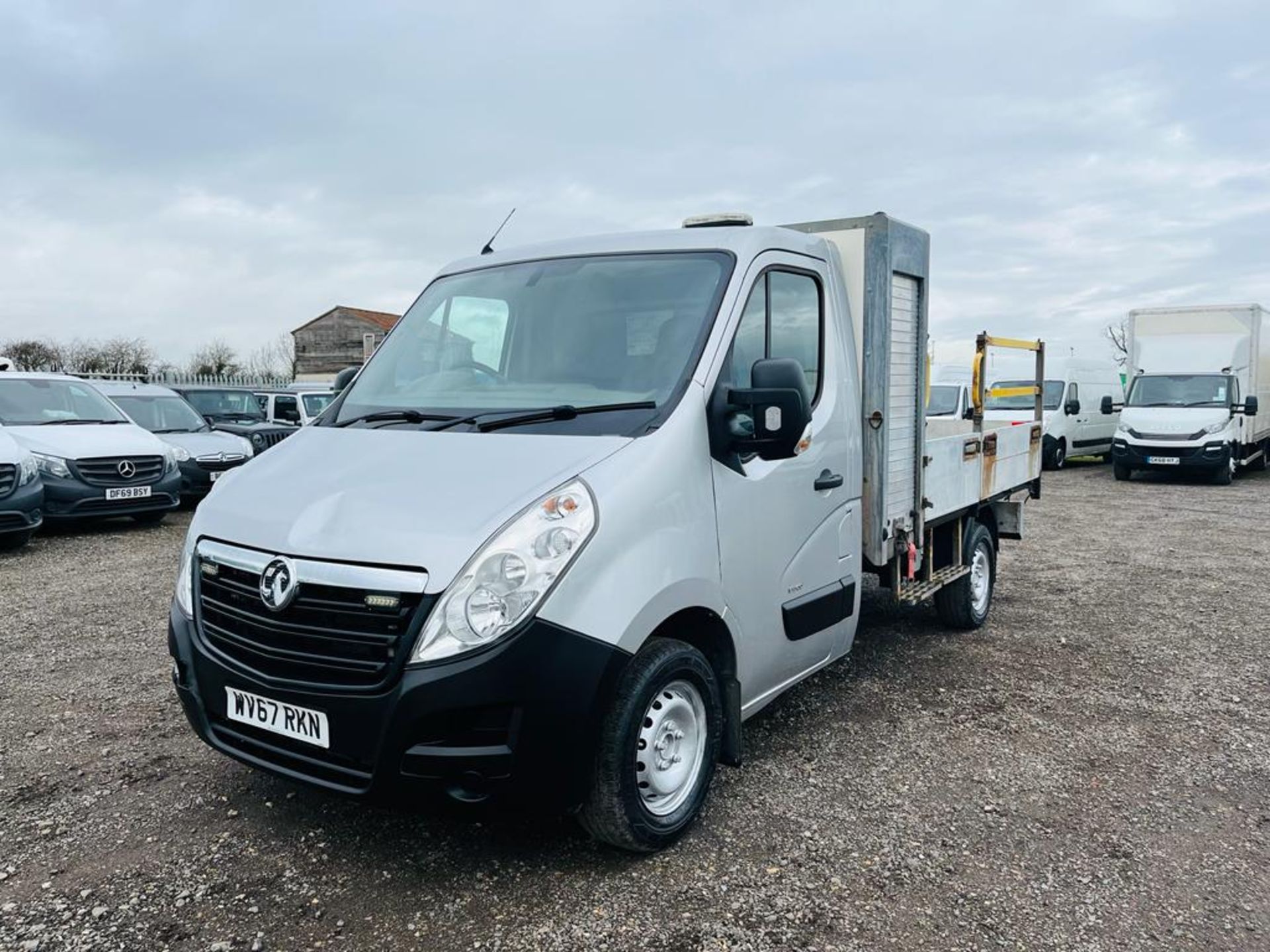 **ON SALE** Vauxhall Movano 2.3 CDTI BlueInjection F3500 L2 Dropside Alloy Body 2017 '67 Reg' - Image 3 of 19